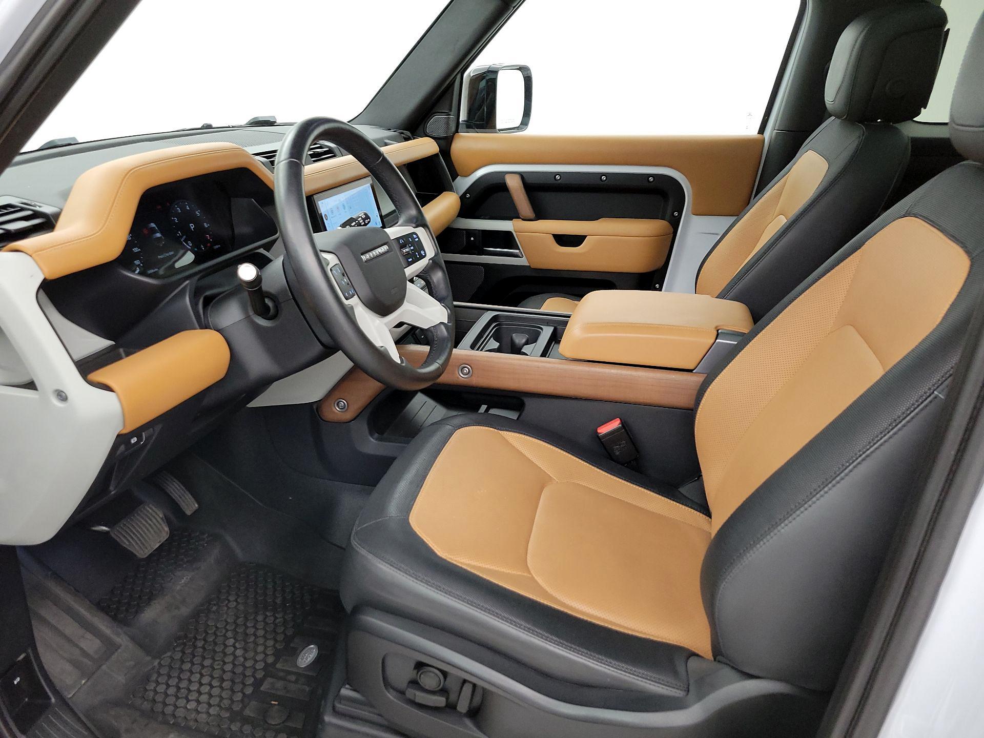 Thumbnail: 2023 Land Rover Defender - 11