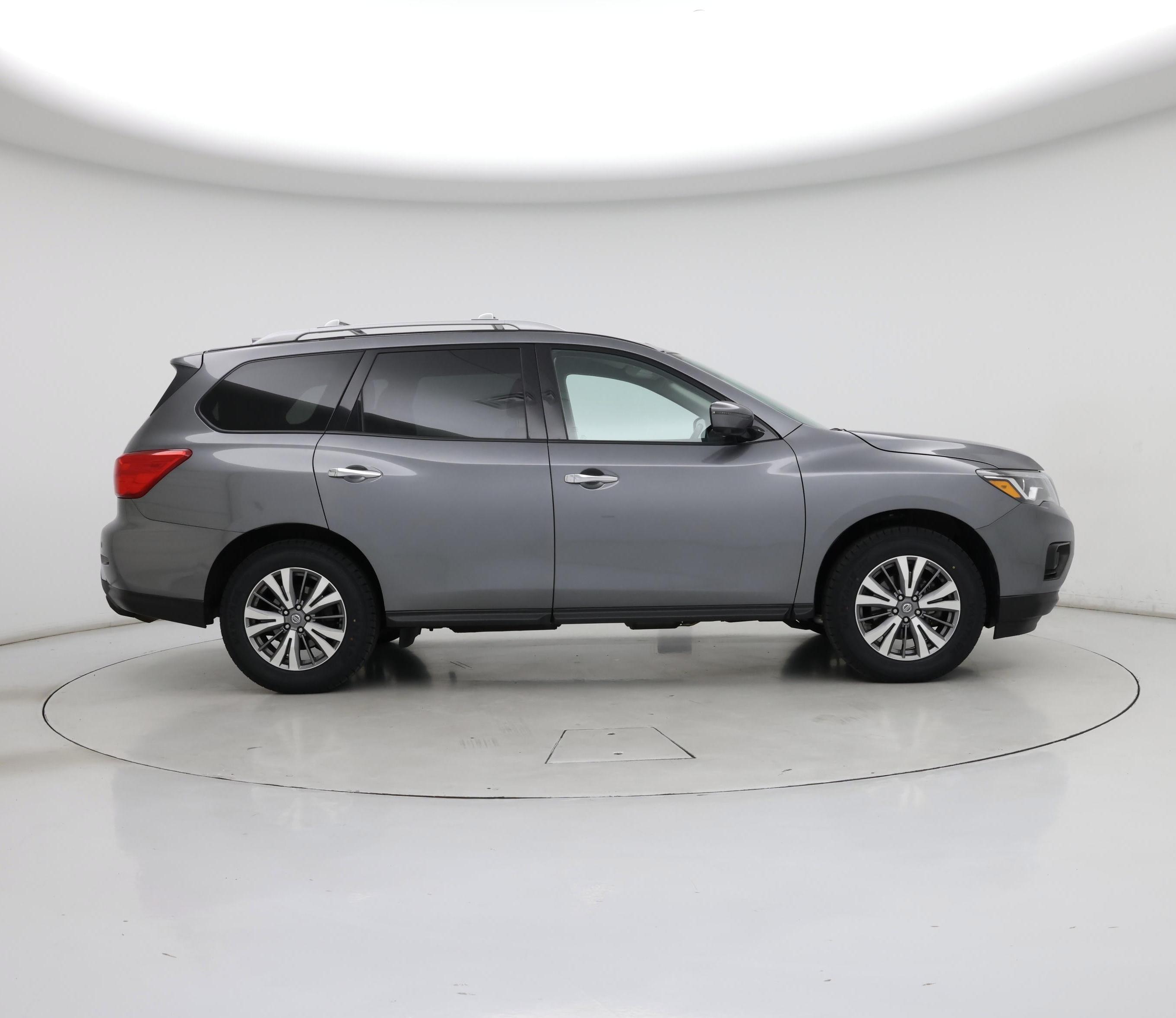Thumbnail: 2020 Nissan Pathfinder - 7