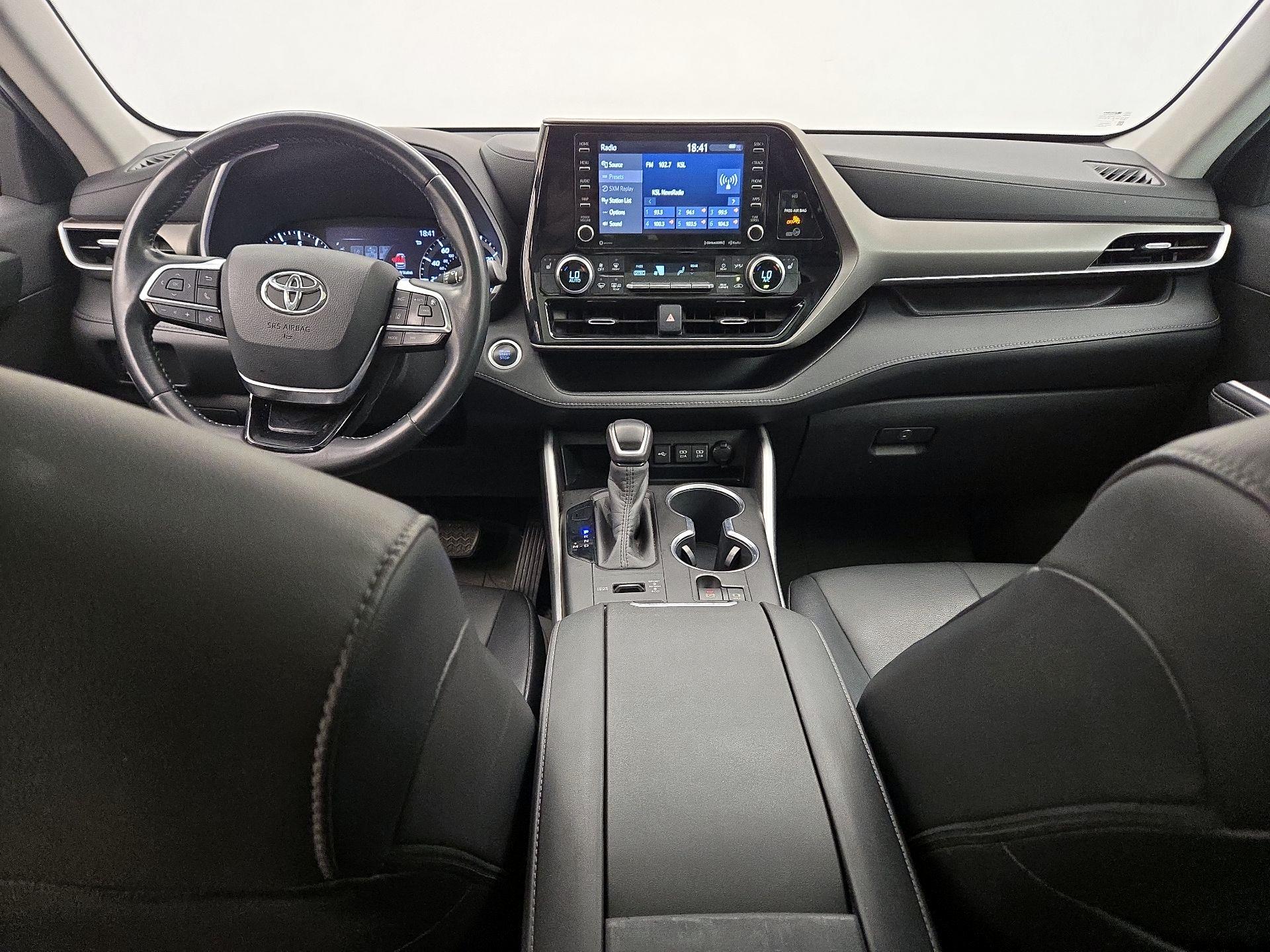 Thumbnail: 2020 Toyota Highlander - 9
