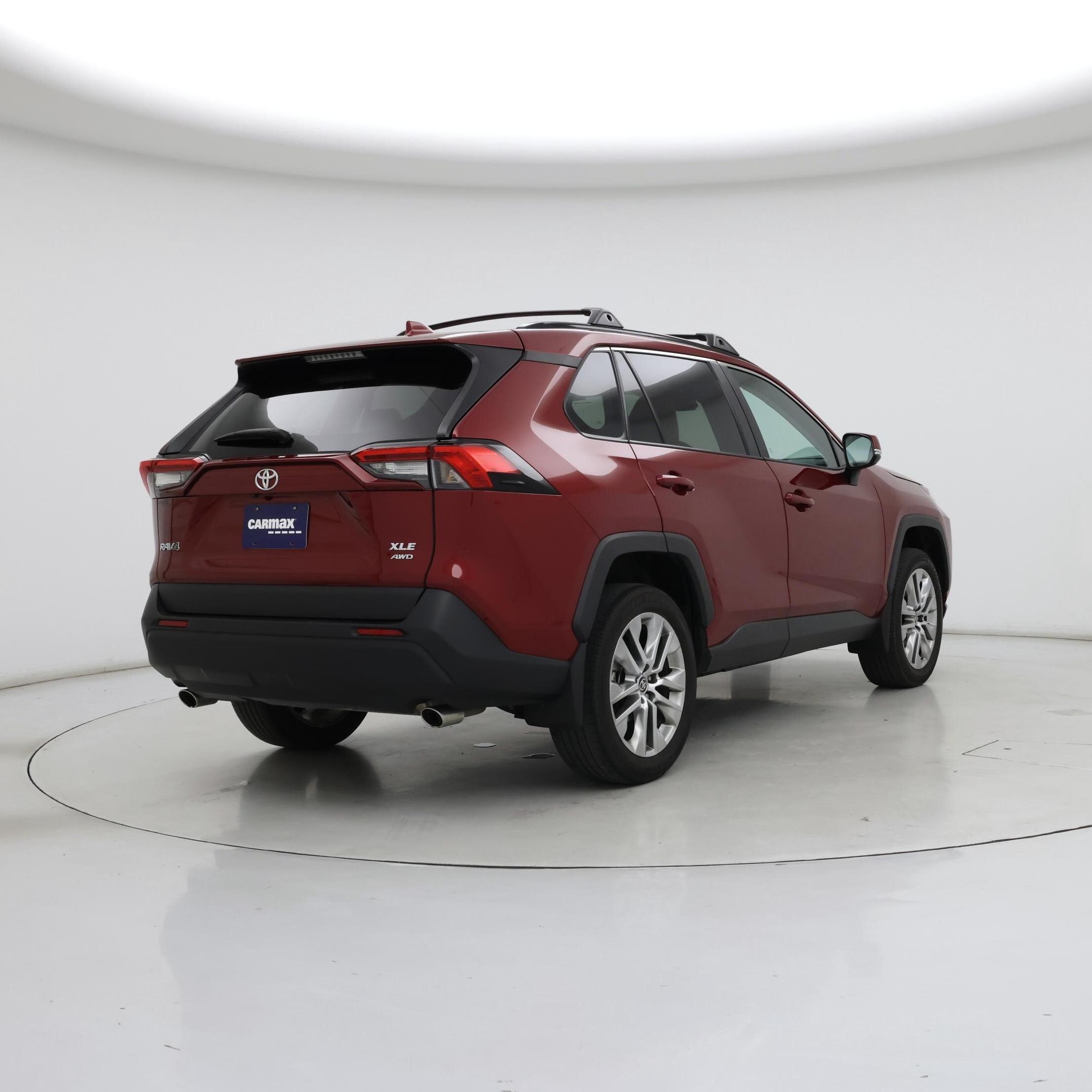 Thumbnail: 2023 Toyota RAV4 - 8