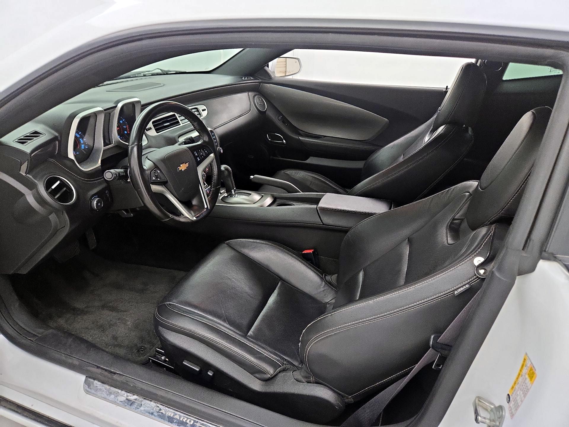 Thumbnail: 2015 Chevrolet Camaro - 11