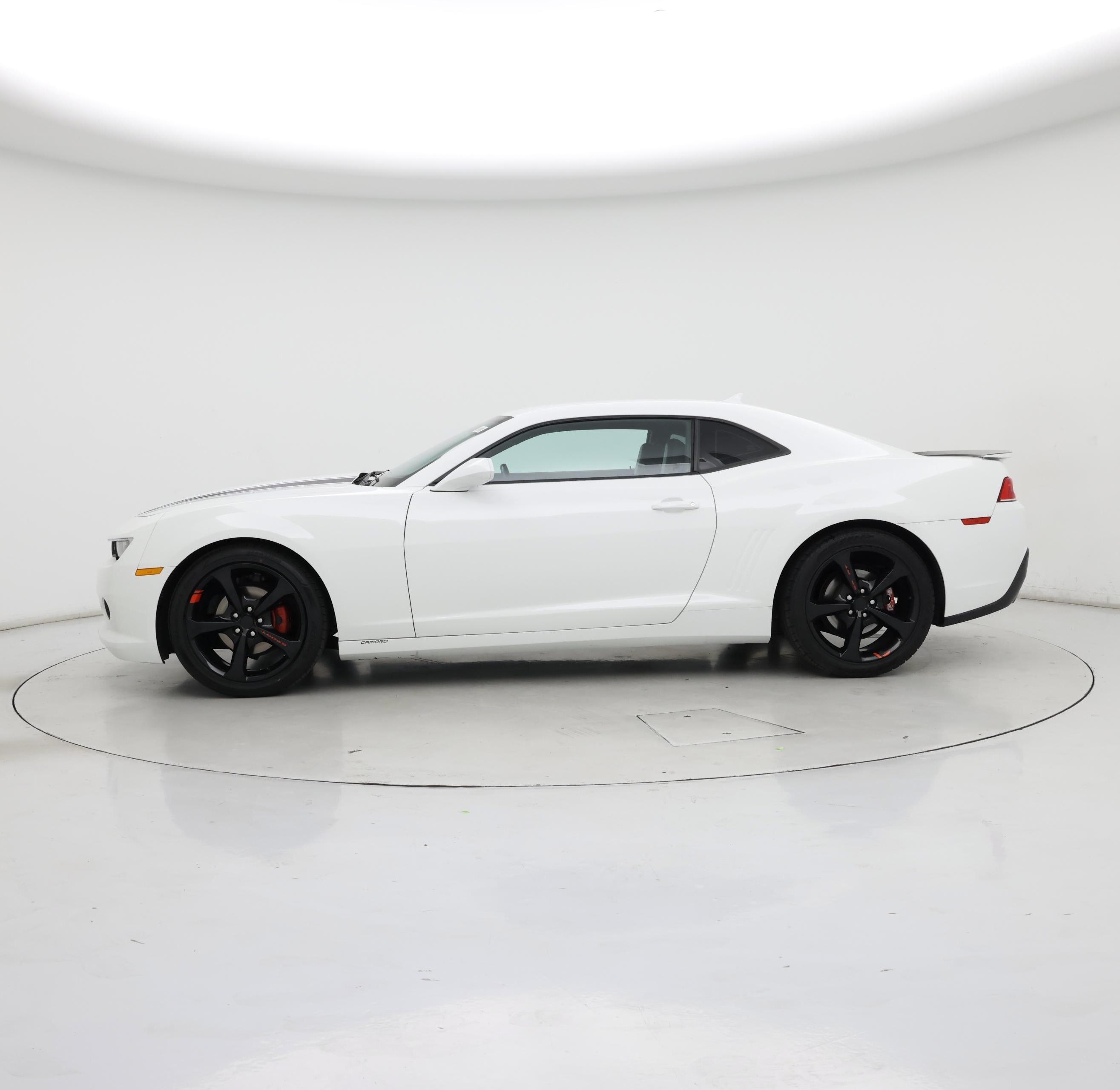 Thumbnail: 2015 Chevrolet Camaro - 3