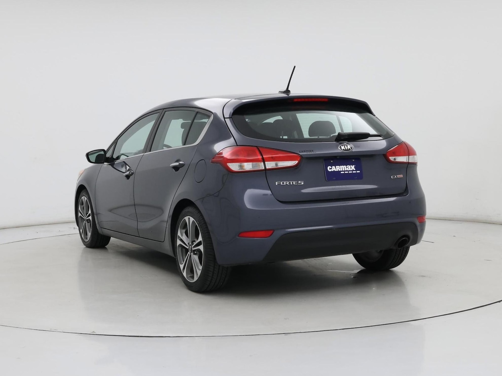 Image 3 of 2016 Kia Forte5 EX