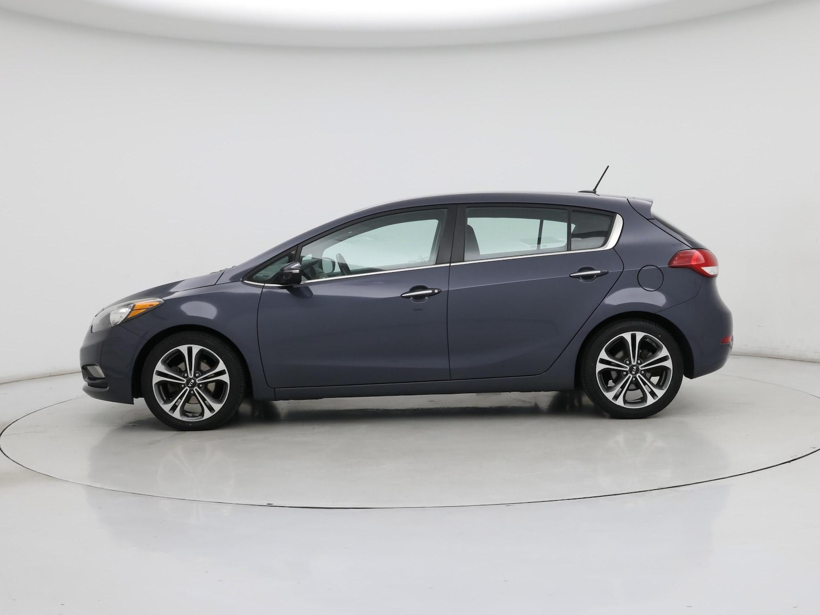 Image 4 of 2016 Kia Forte5 EX