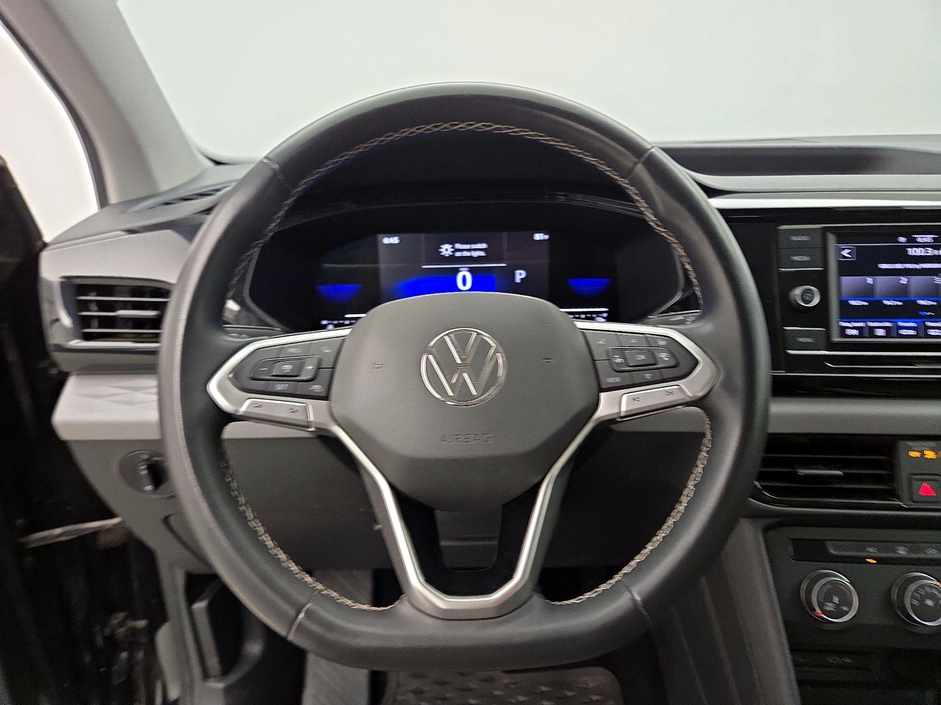 Thumbnail: 2022 Volkswagen Taos - 10