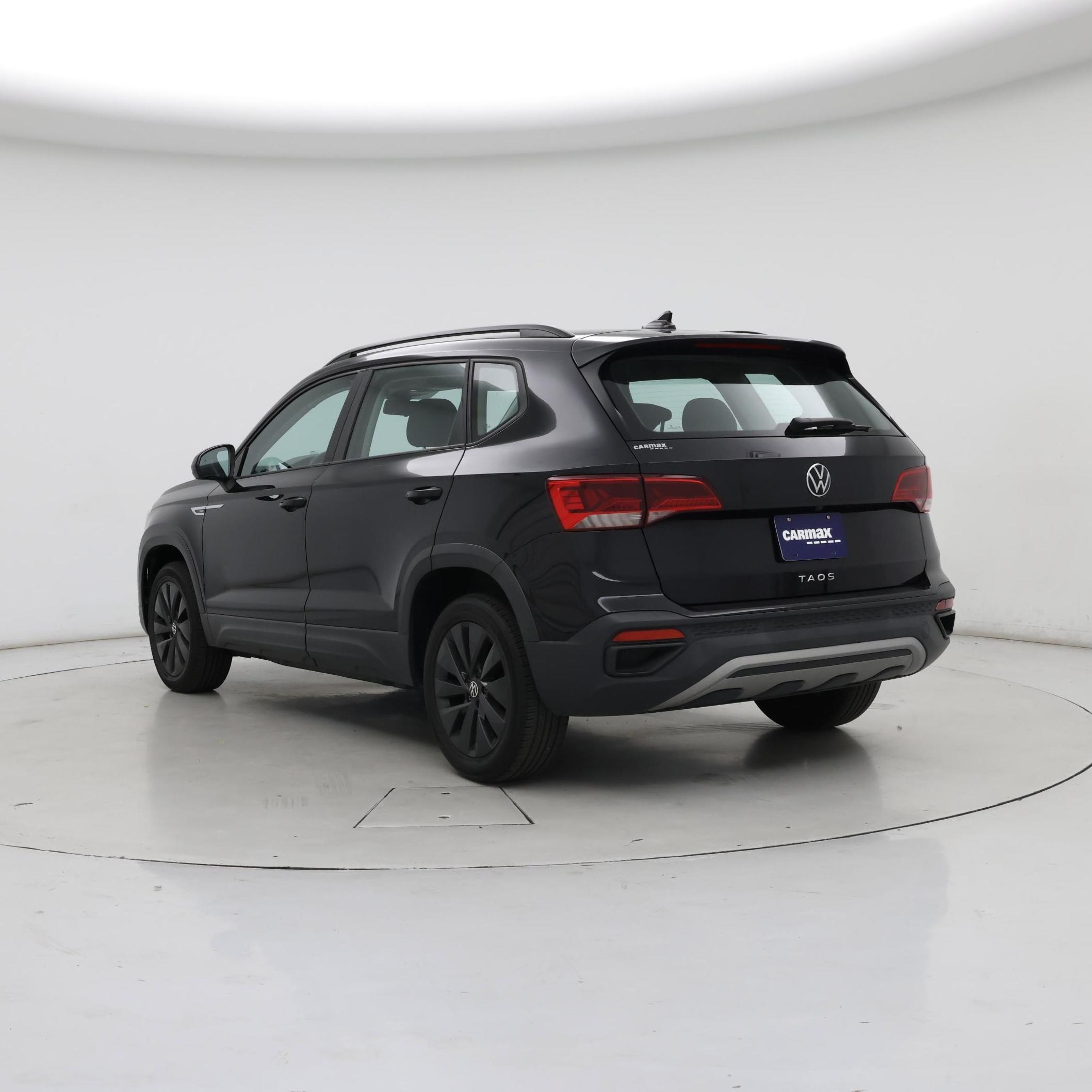Thumbnail: 2022 Volkswagen Taos - 2