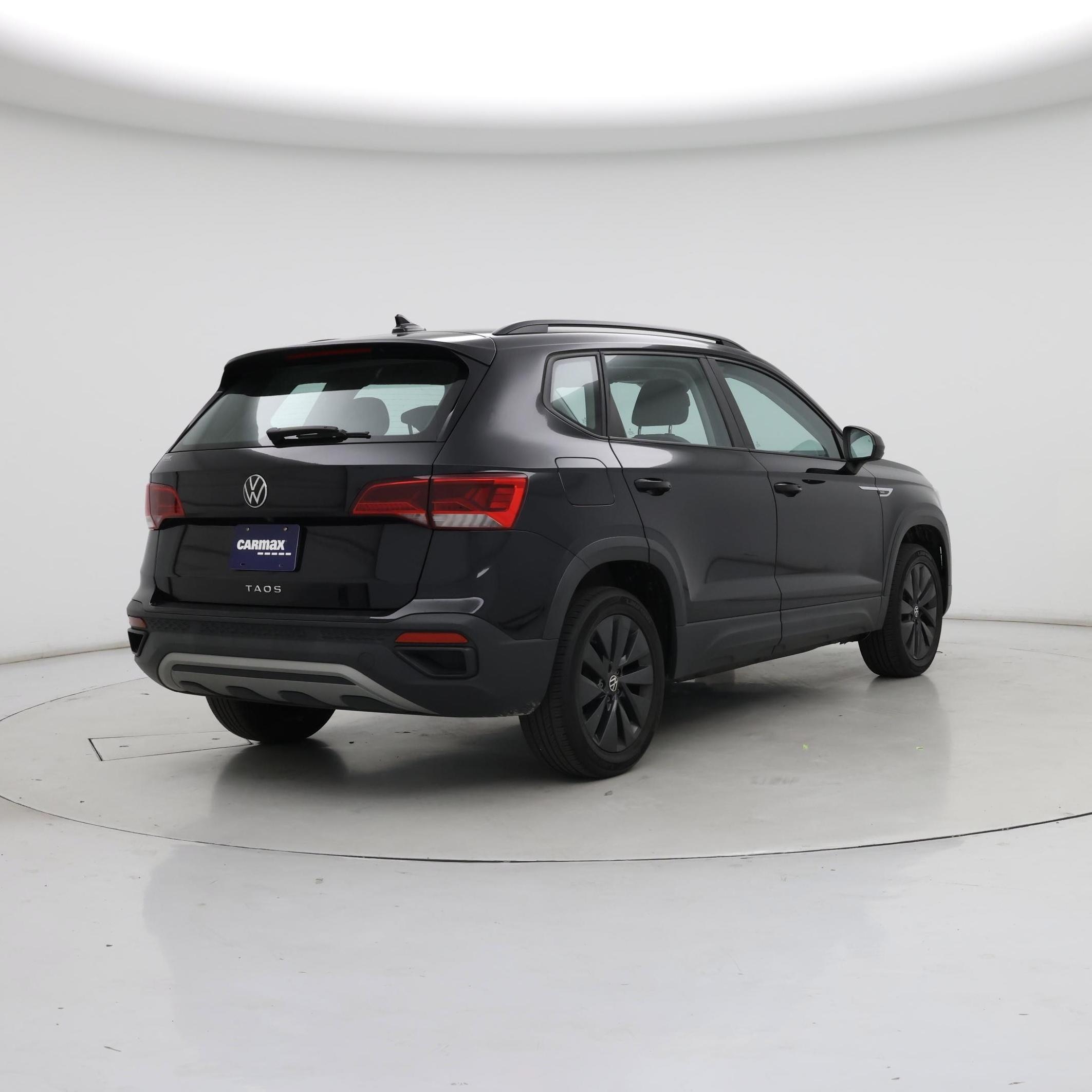 Thumbnail: 2022 Volkswagen Taos - 8