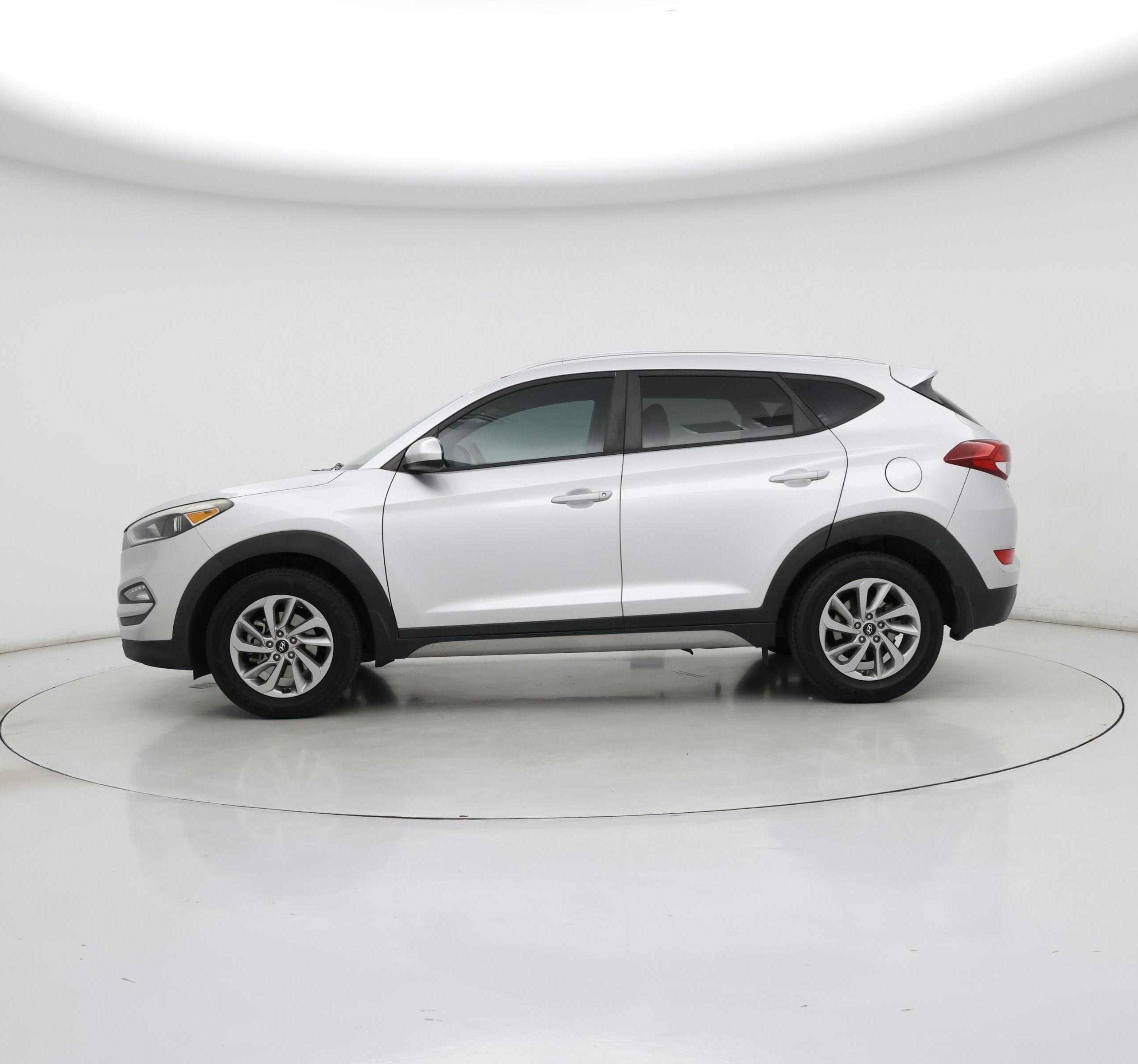 Thumbnail: 2018 Hyundai Tucson - 3