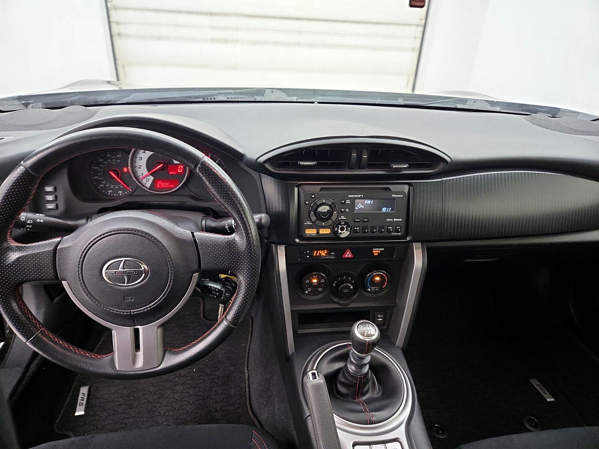 Thumbnail: 2013 Scion FR-S - 9