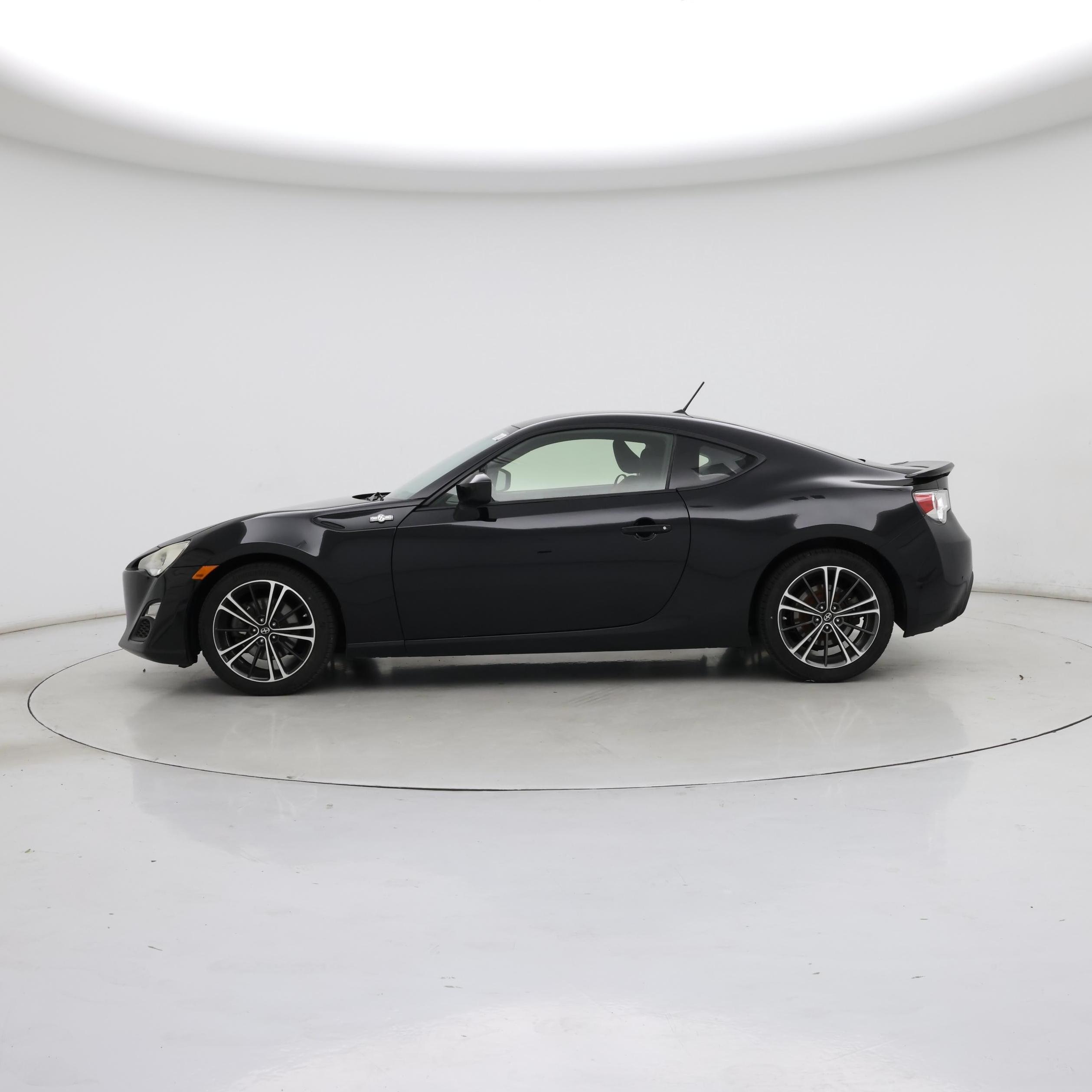 Thumbnail: 2013 Scion FR-S - 3