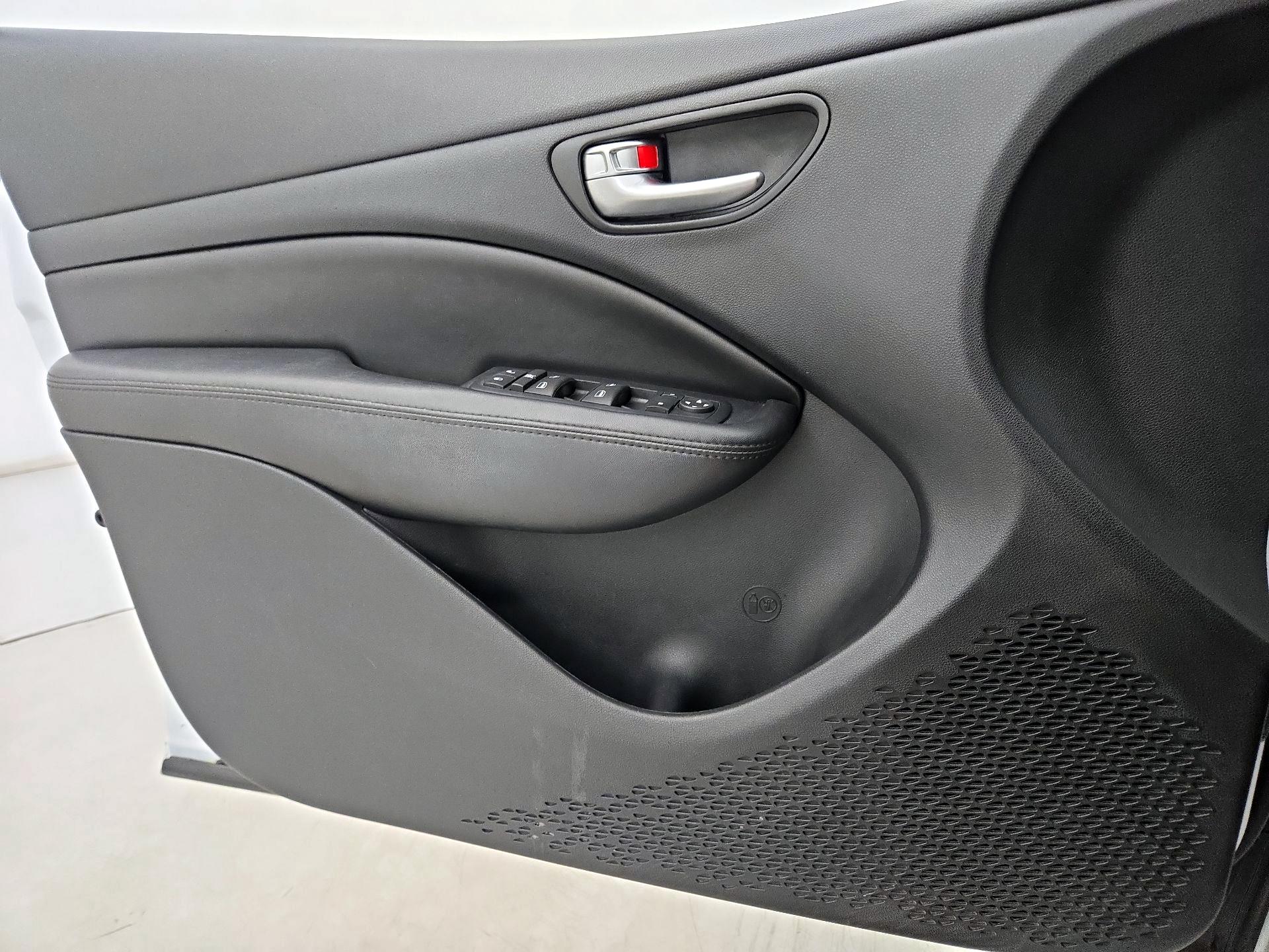 Thumbnail: 2016 Dodge Dart - 12