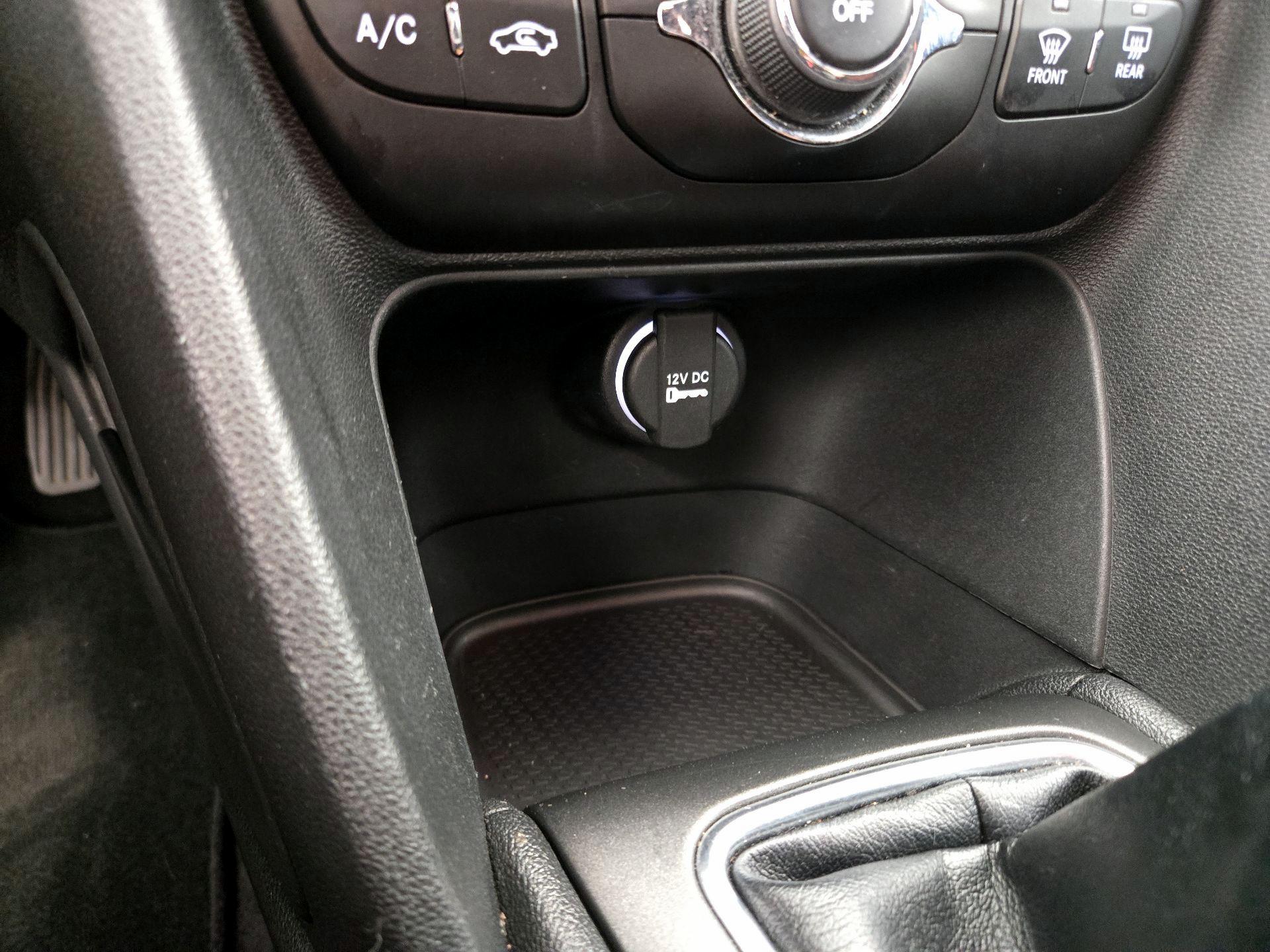 Thumbnail: 2016 Dodge Dart - 18