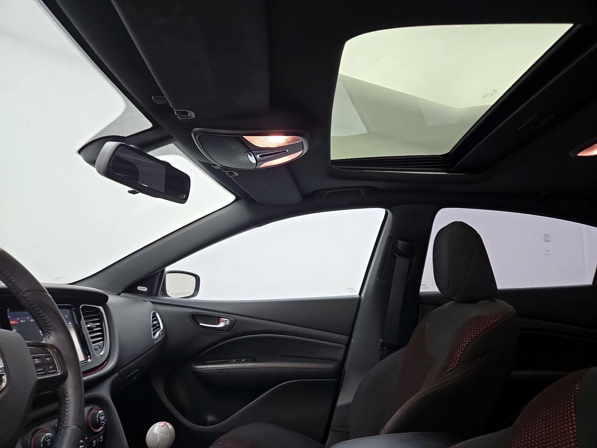 Thumbnail: 2016 Dodge Dart - 19