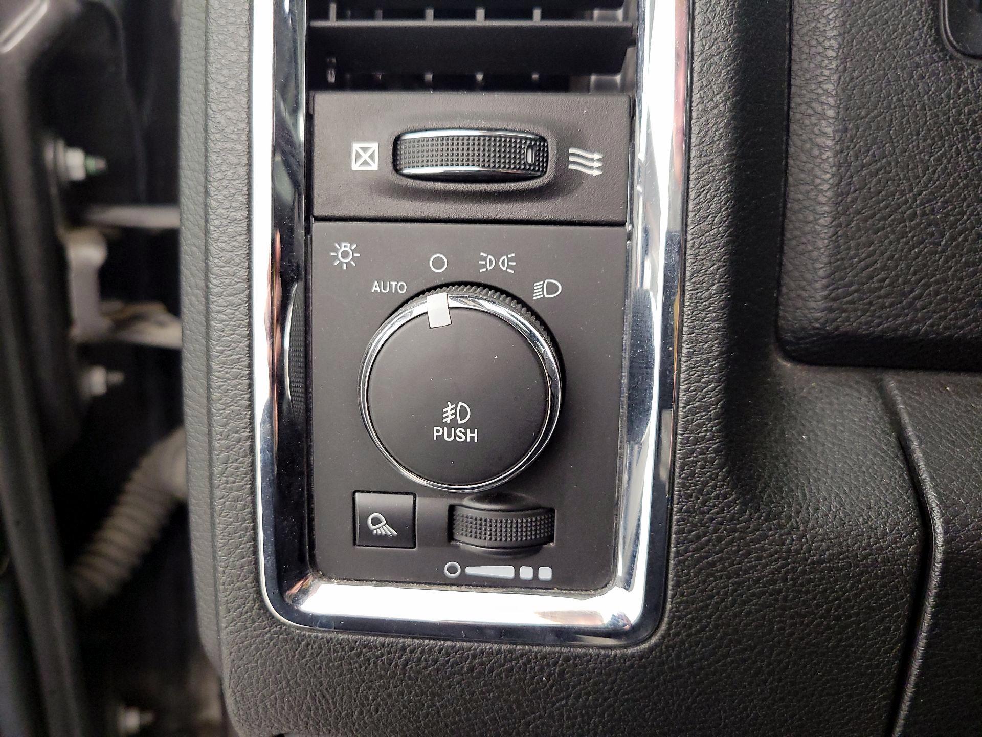 Thumbnail: 2014 RAM 1500 - 13