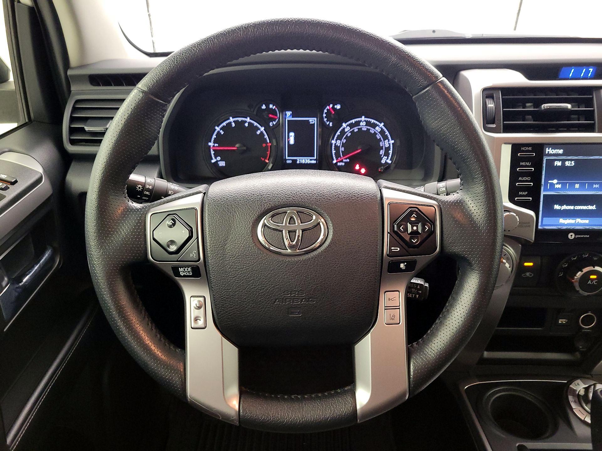 Thumbnail: 2022 Toyota 4Runner - 10