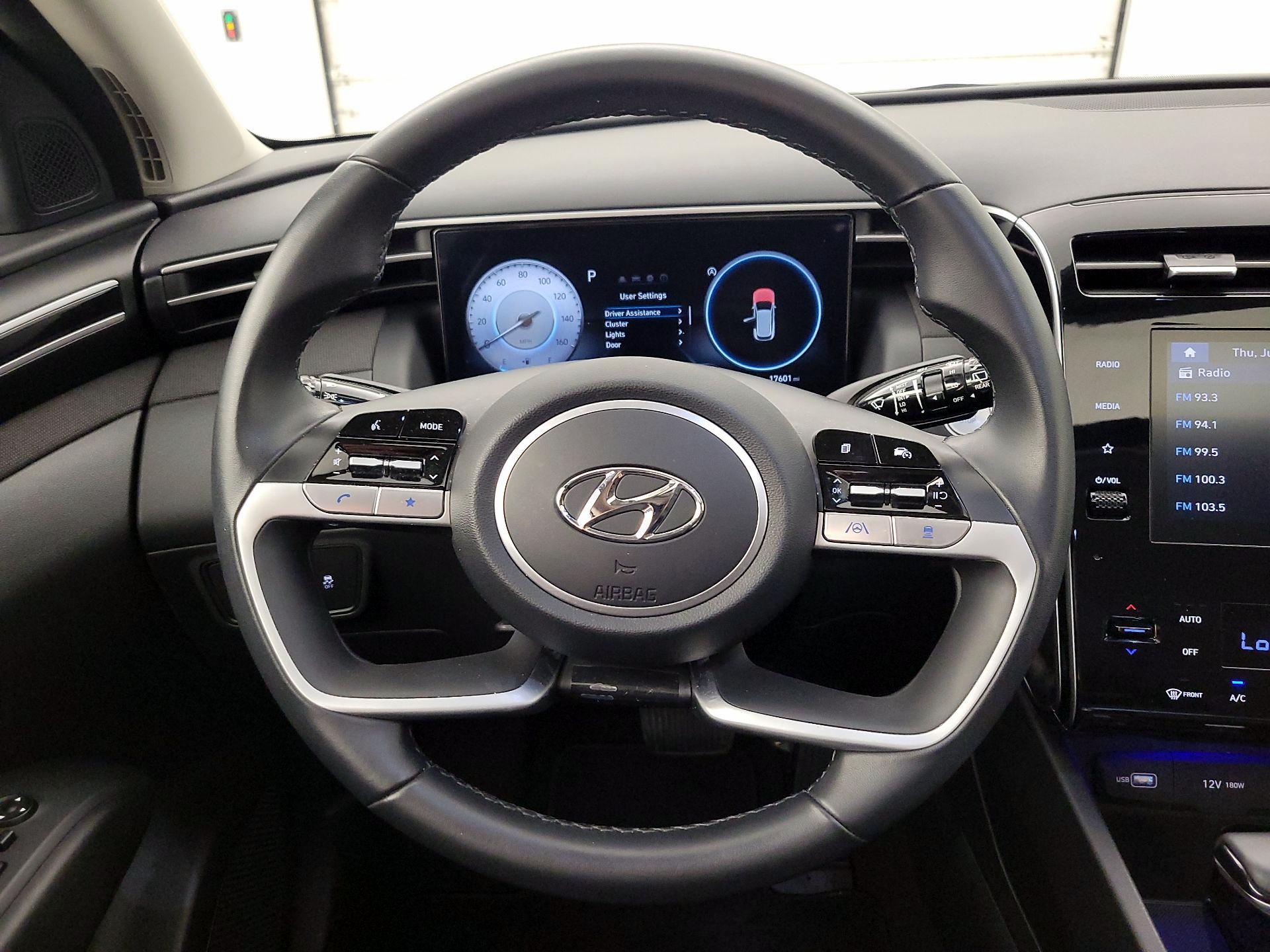 Thumbnail: 2023 Hyundai Tucson - 10