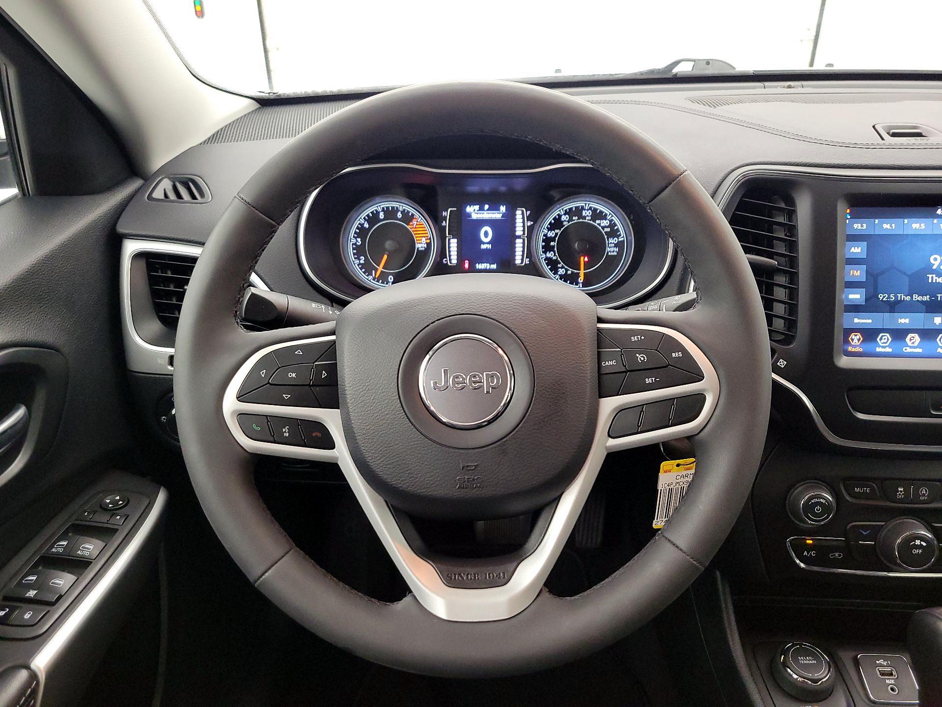 Thumbnail: 2022 Jeep Cherokee - 10