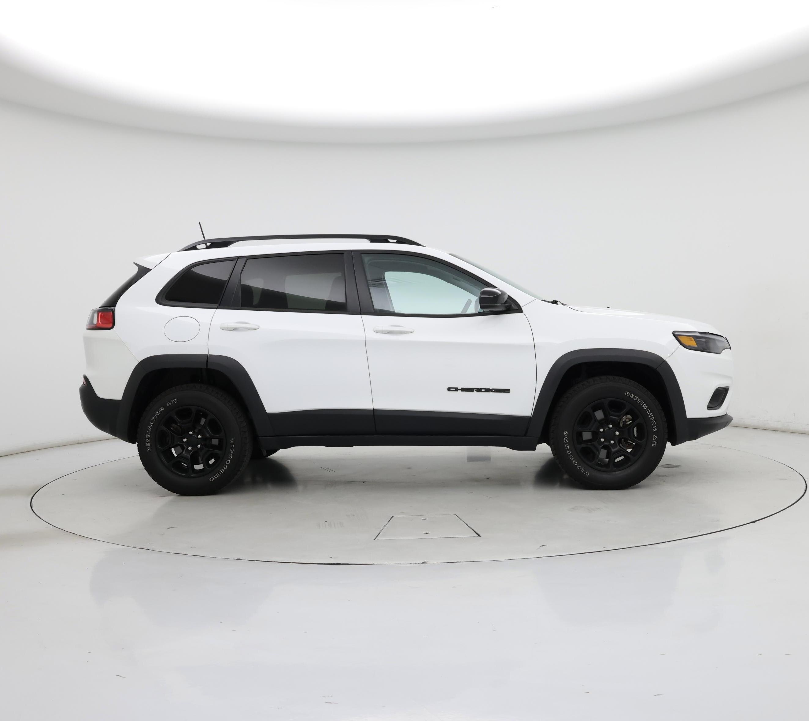 Thumbnail: 2022 Jeep Cherokee - 7