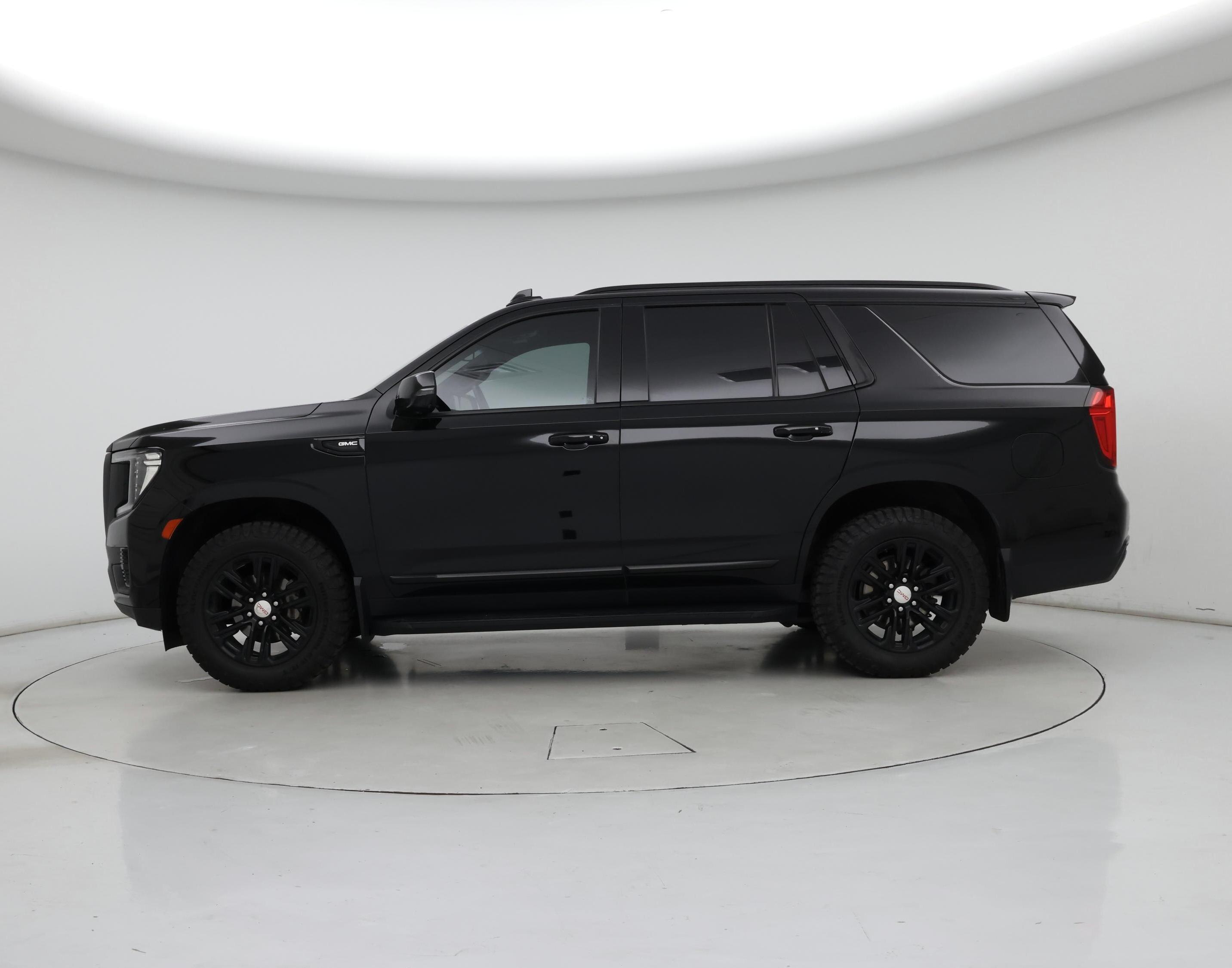 Thumbnail: 2022 GMC Yukon - 3