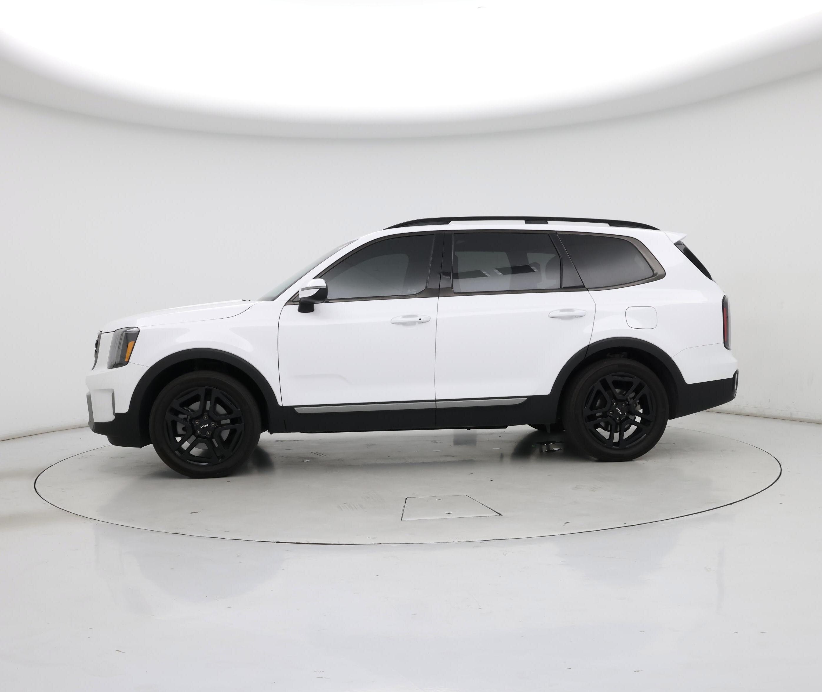 Thumbnail: 2023 Kia Telluride - 3