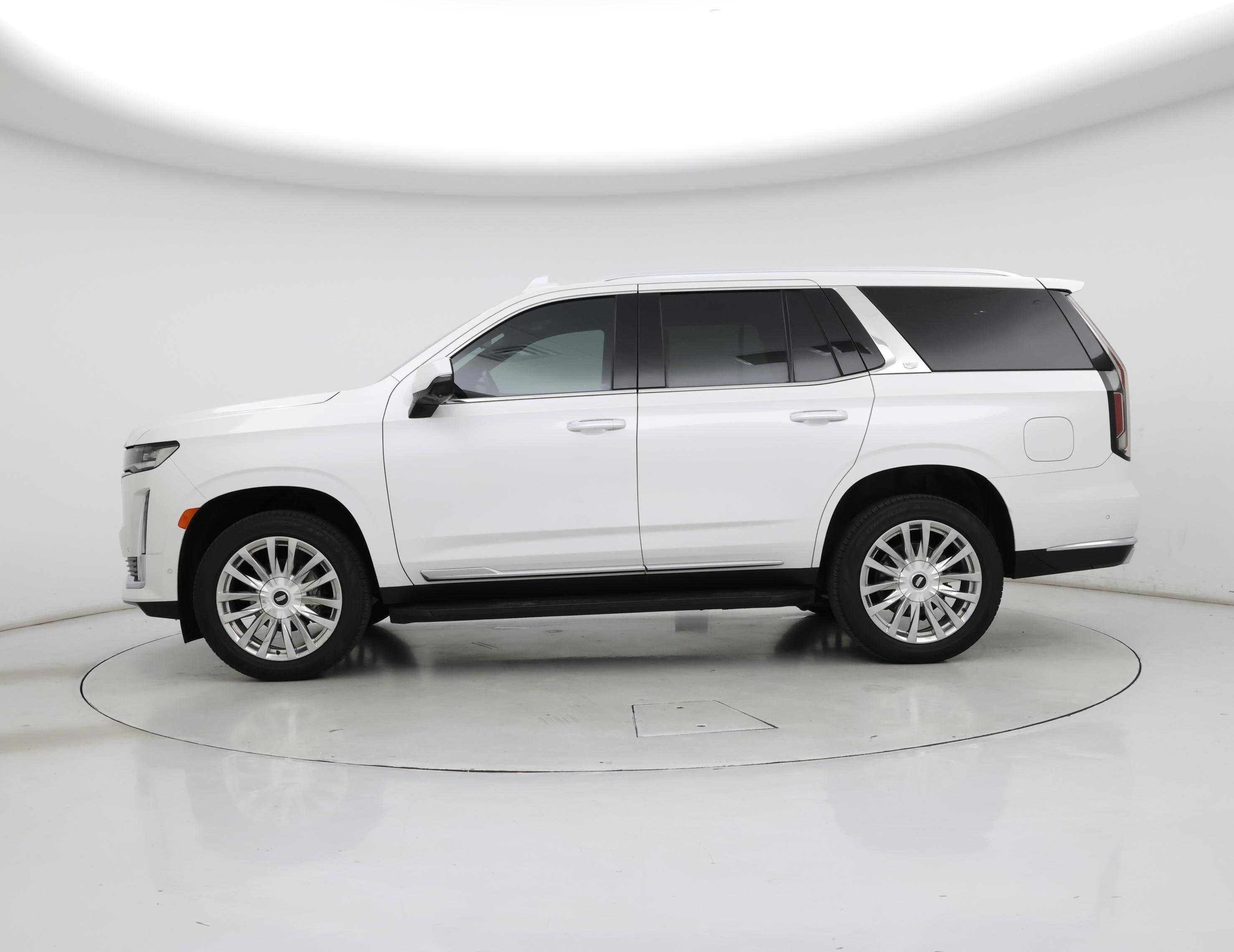 Thumbnail: 2022 Cadillac Escalade - 3