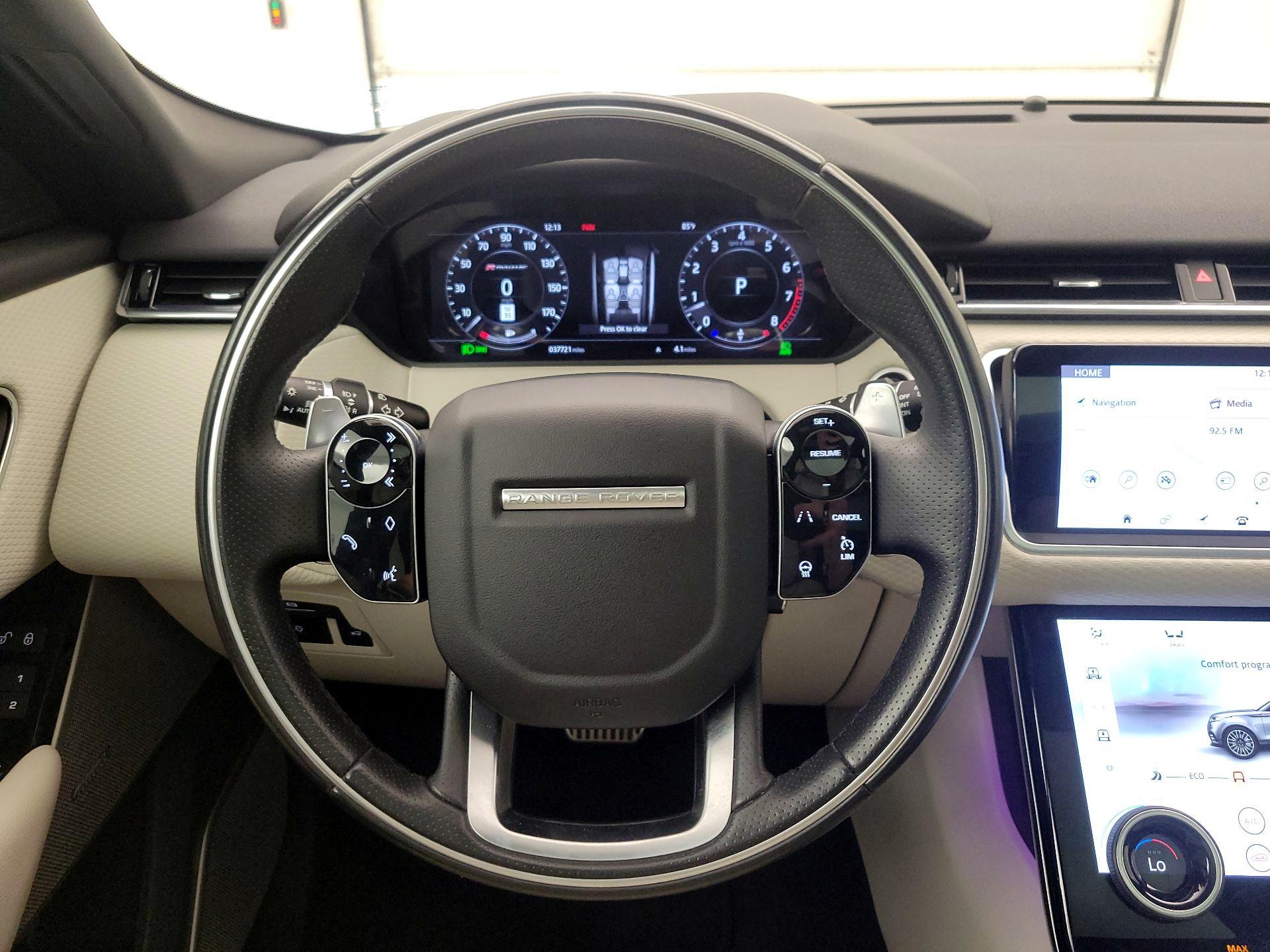 Thumbnail: 2018 Land Rover Range Rover Velar - 10