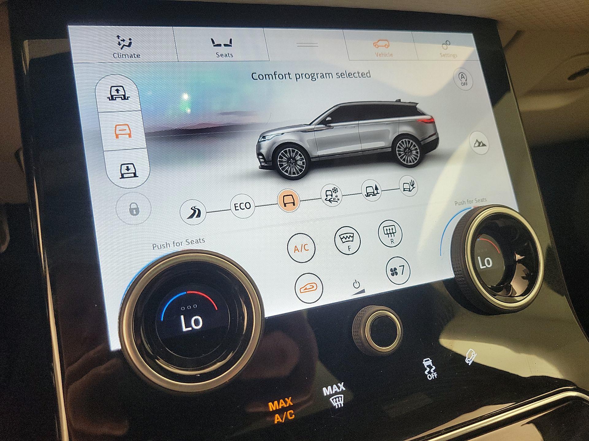 Thumbnail: 2018 Land Rover Range Rover Velar - 16