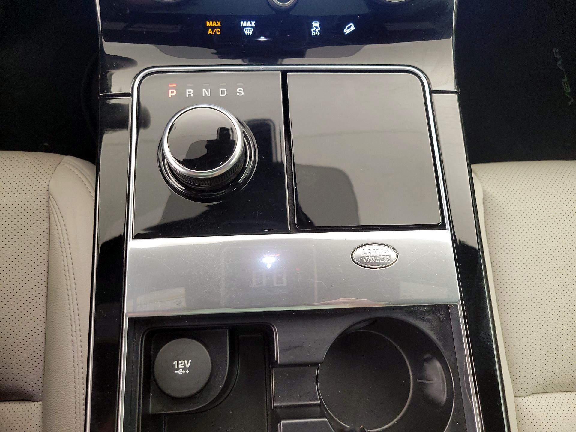 Thumbnail: 2018 Land Rover Range Rover Velar - 17