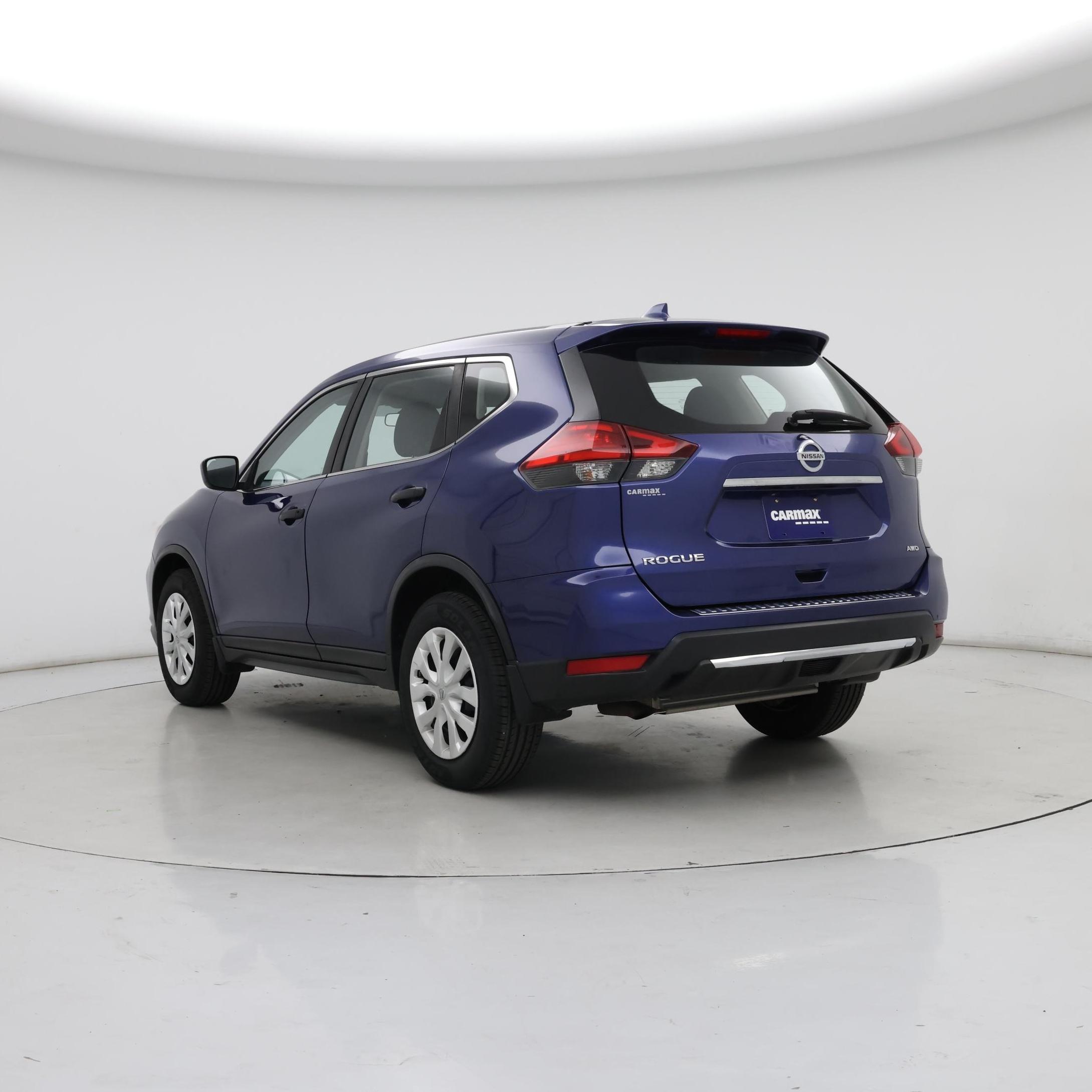 Thumbnail: 2017 Nissan Rogue - 2