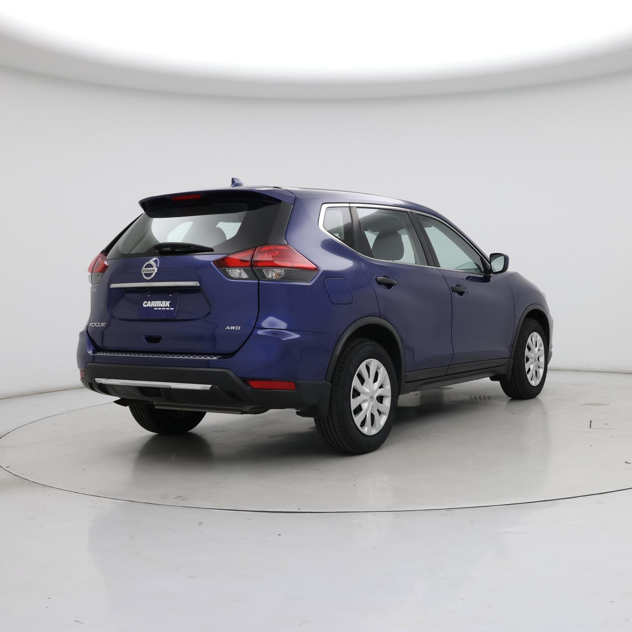 Thumbnail: 2017 Nissan Rogue - 8