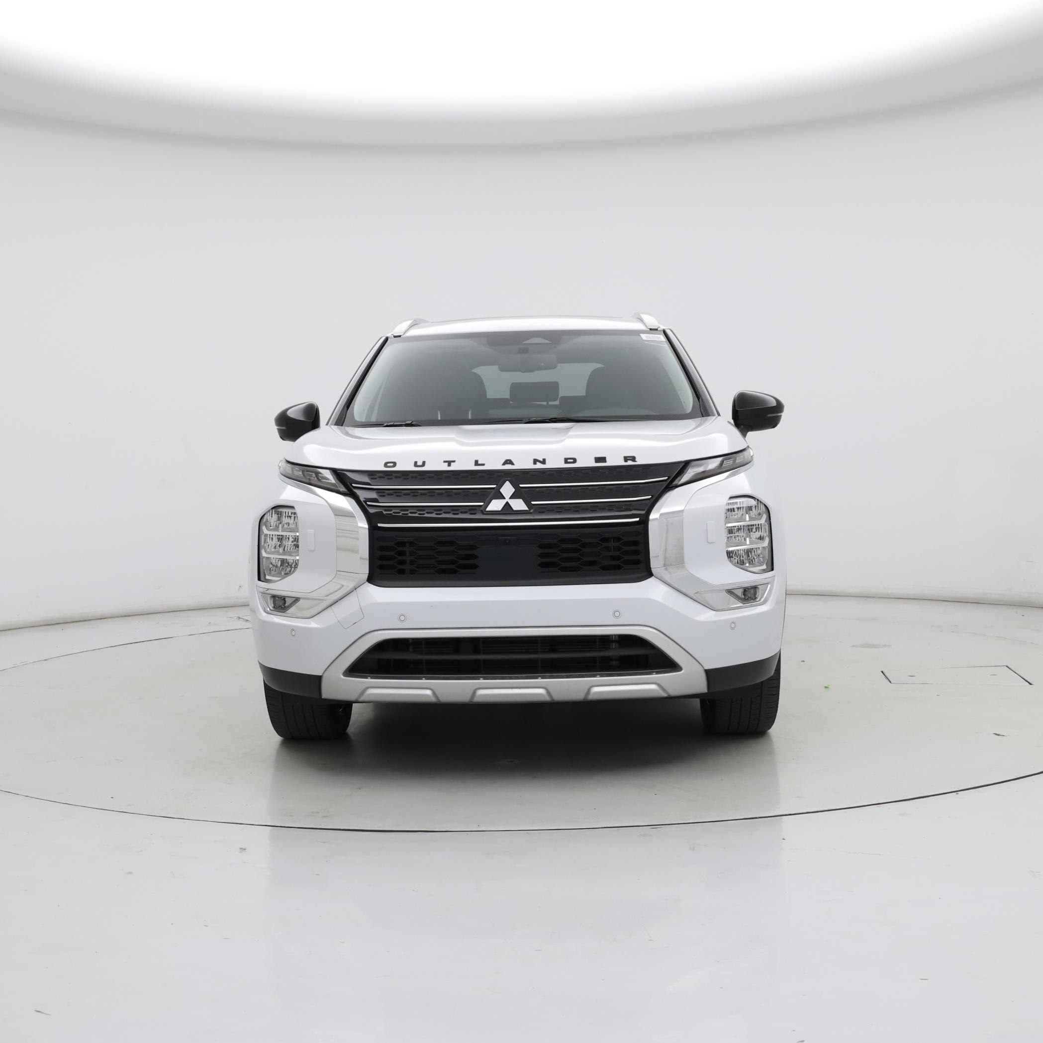 Thumbnail: 2024 Mitsubishi Outlander - 5