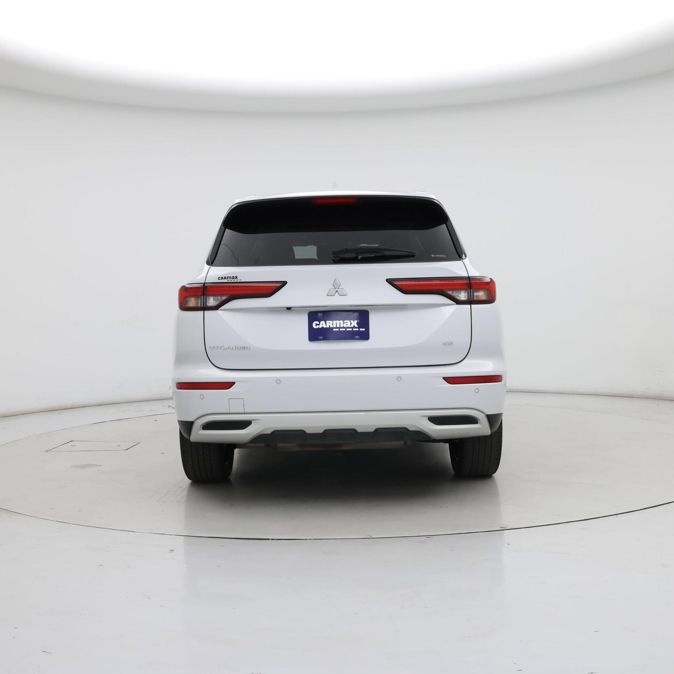 Thumbnail: 2024 Mitsubishi Outlander - 6