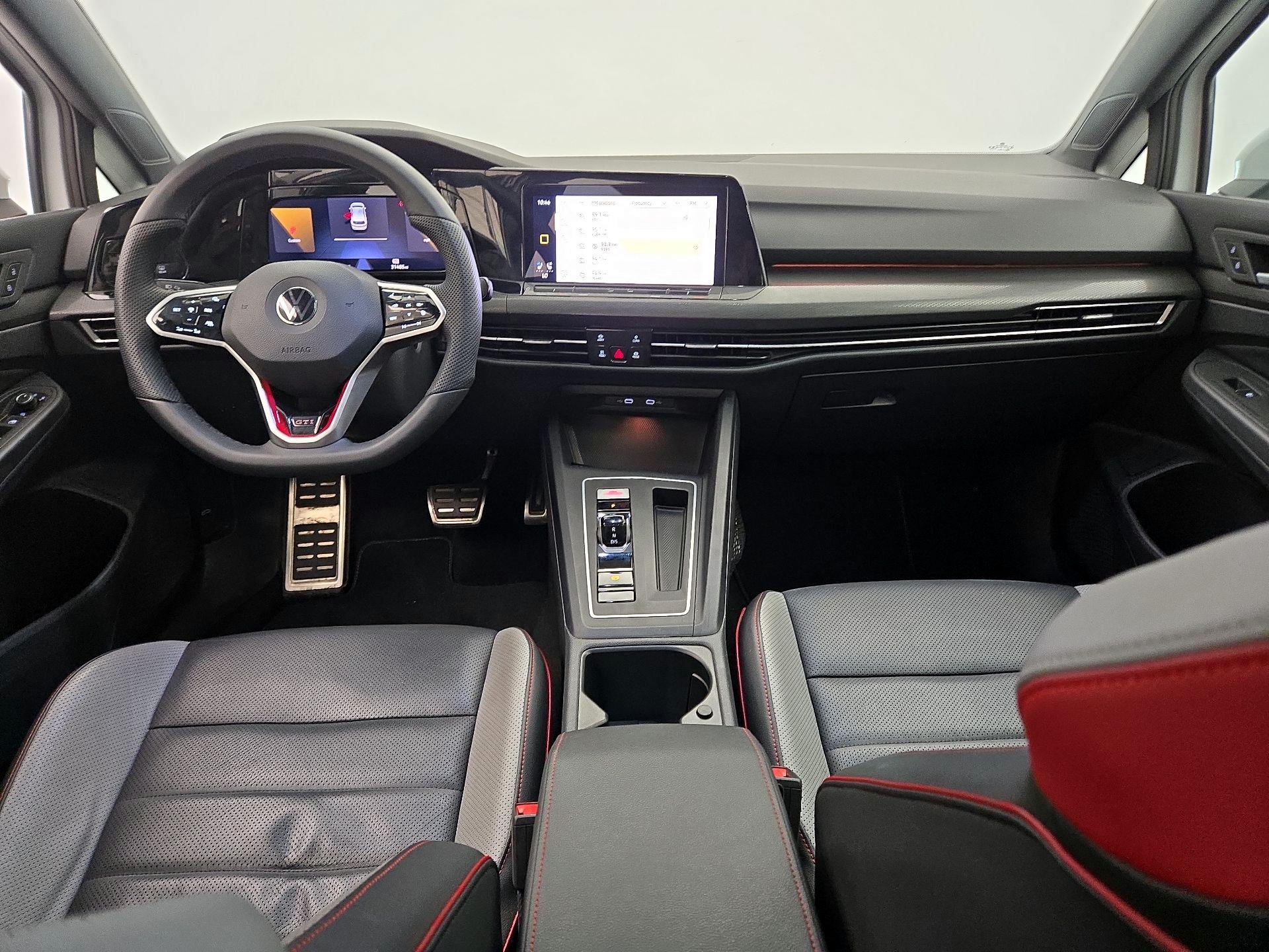 Thumbnail: 2022 Volkswagen Golf - 9