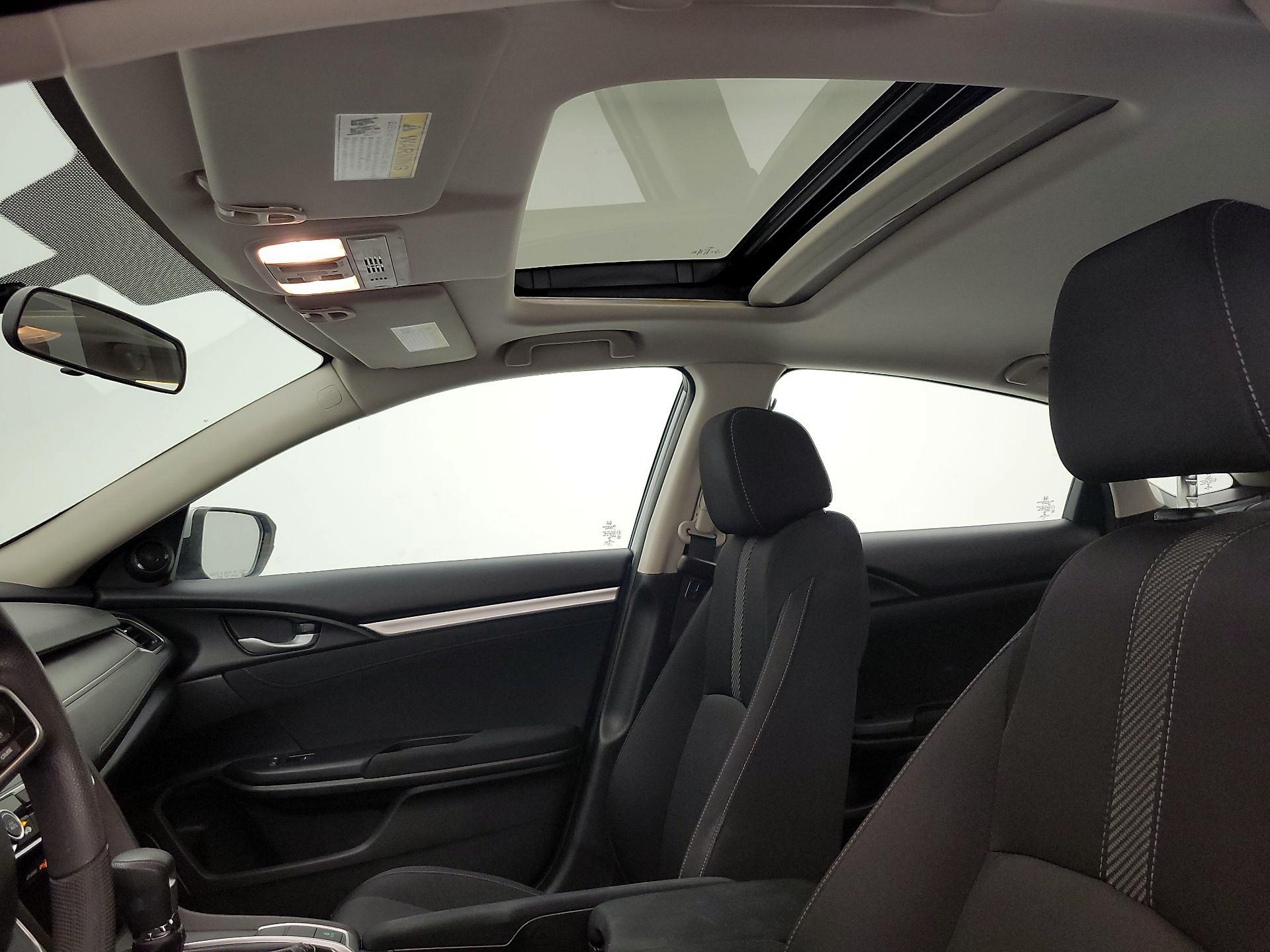 Thumbnail: 2016 Honda Civic - 19