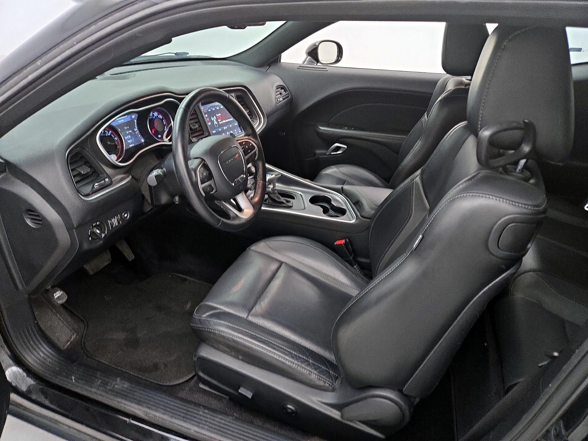 Thumbnail: 2018 Dodge Challenger - 11