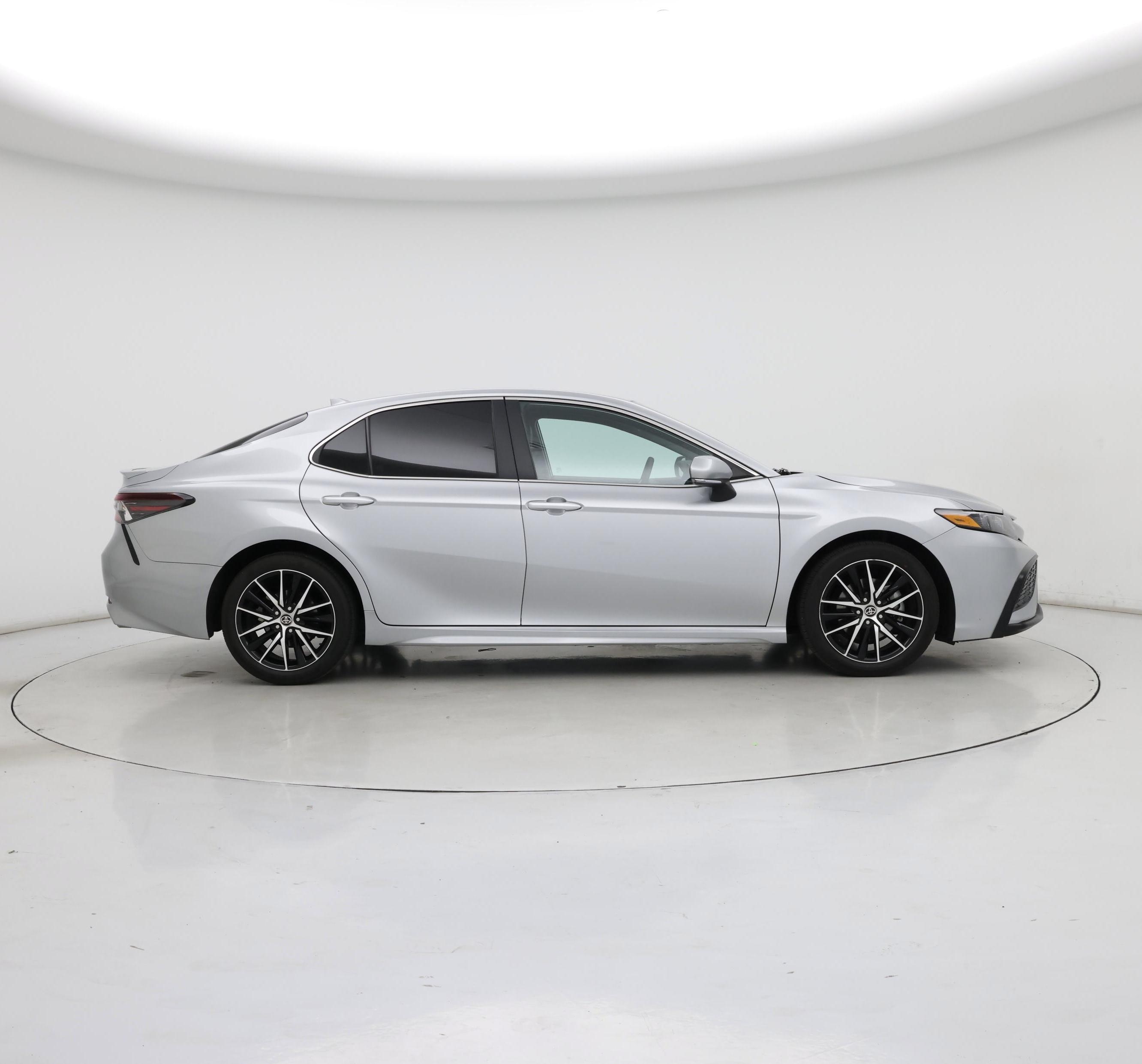 Thumbnail: 2023 Toyota Camry - 7