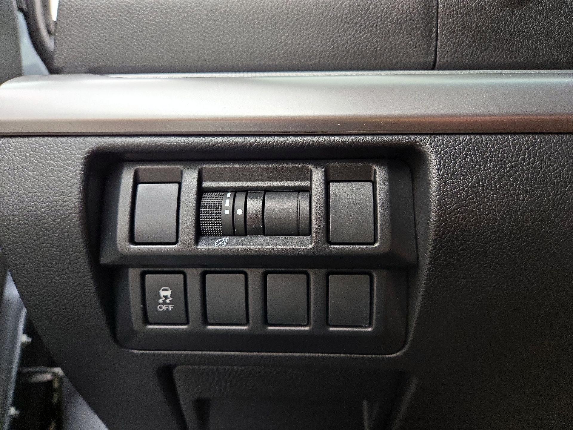 Thumbnail: 2017 Subaru Outback - 13
