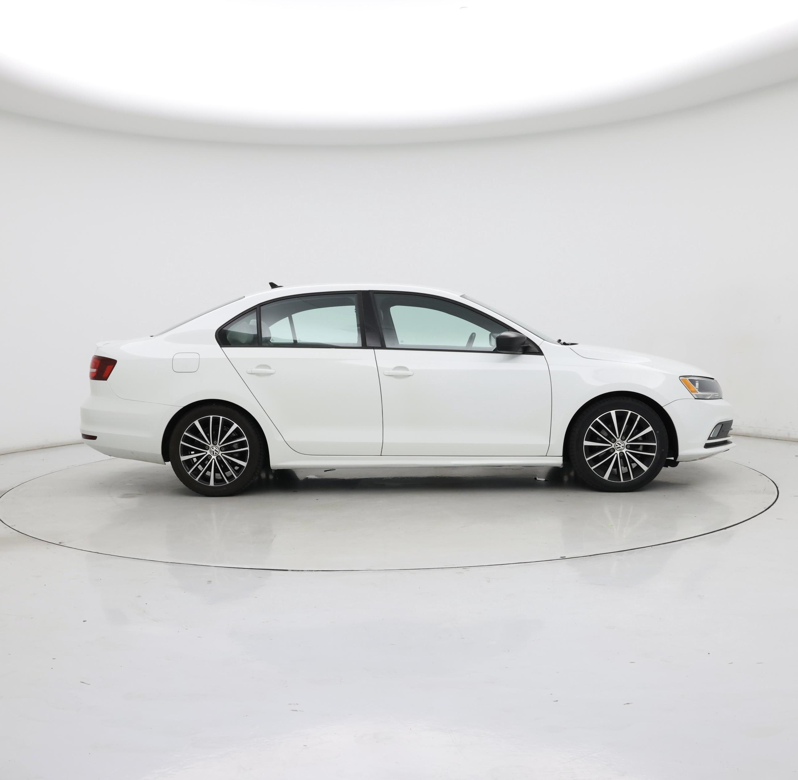 Thumbnail: 2016 Volkswagen Jetta - 7