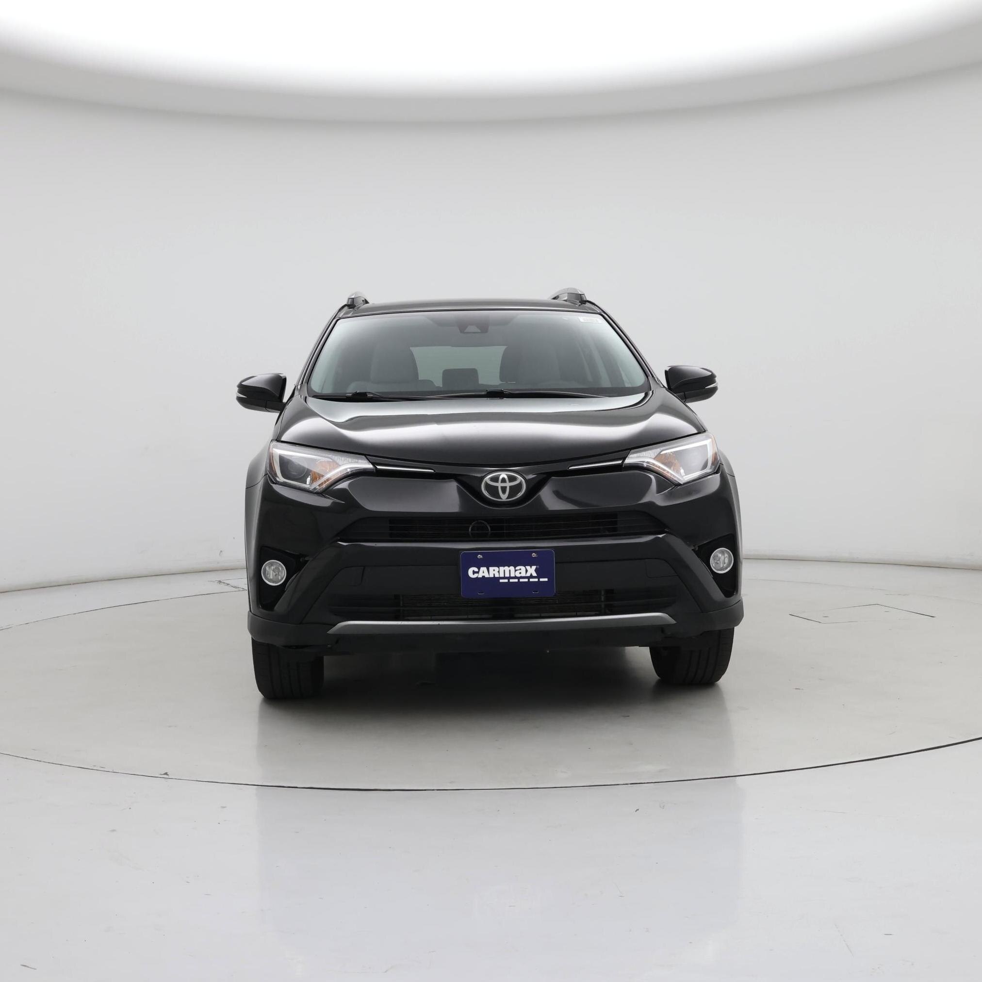 Thumbnail: 2017 Toyota RAV4 - 5
