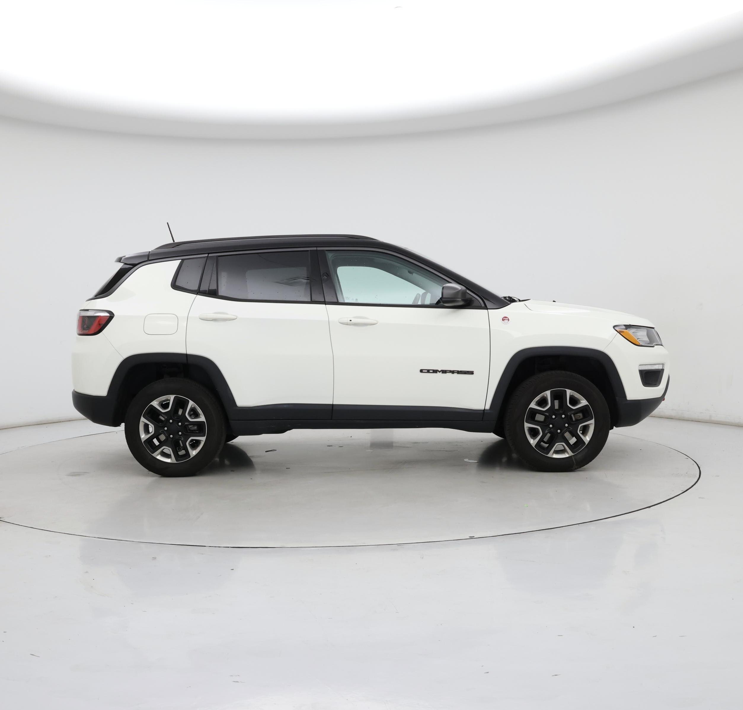 Thumbnail: 2018 Jeep Compass - 7