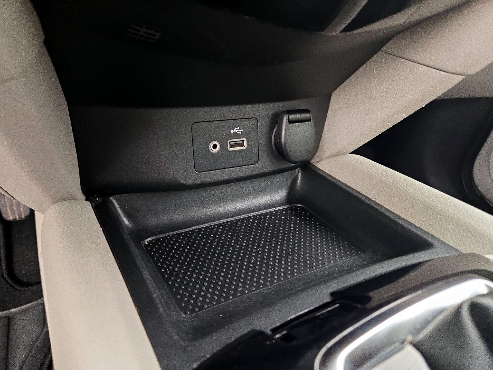 Thumbnail: 2019 Nissan Rogue Sport - 18