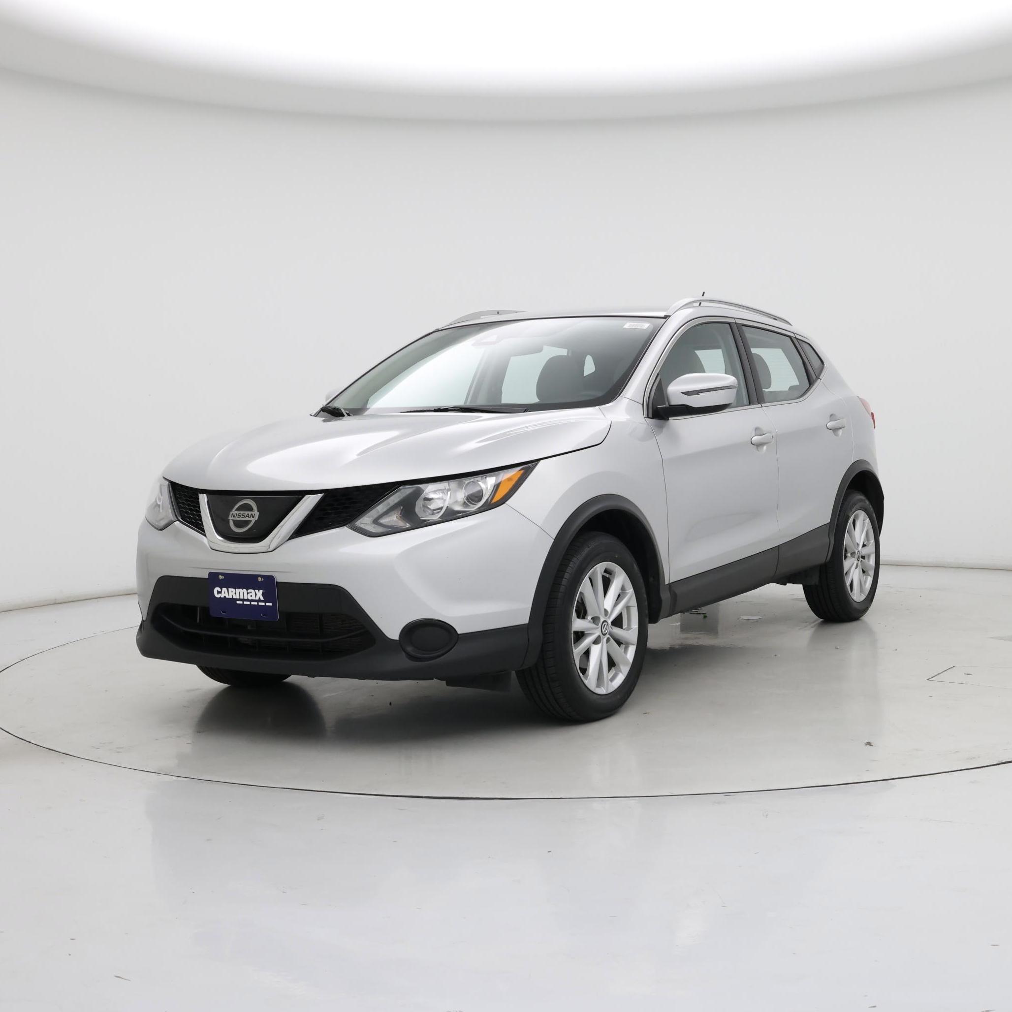 Thumbnail: 2019 Nissan Rogue Sport - 4