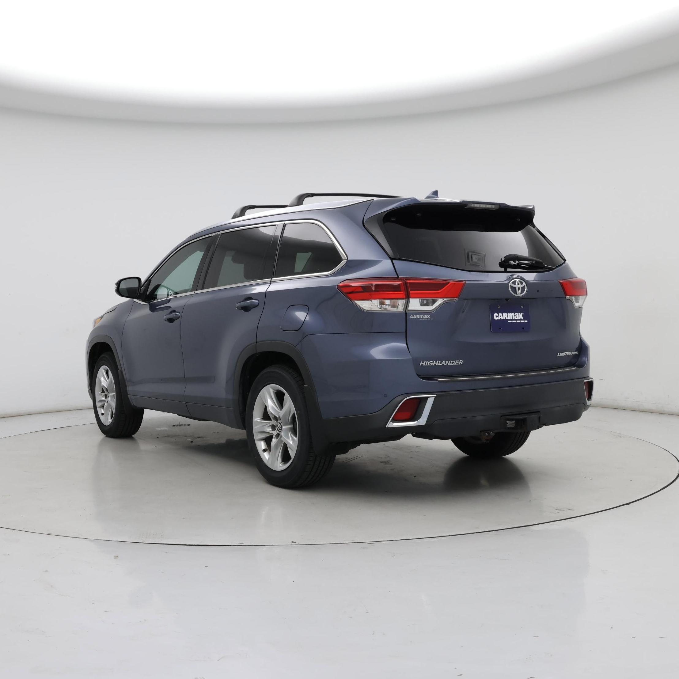 Thumbnail: 2018 Toyota Highlander - 2