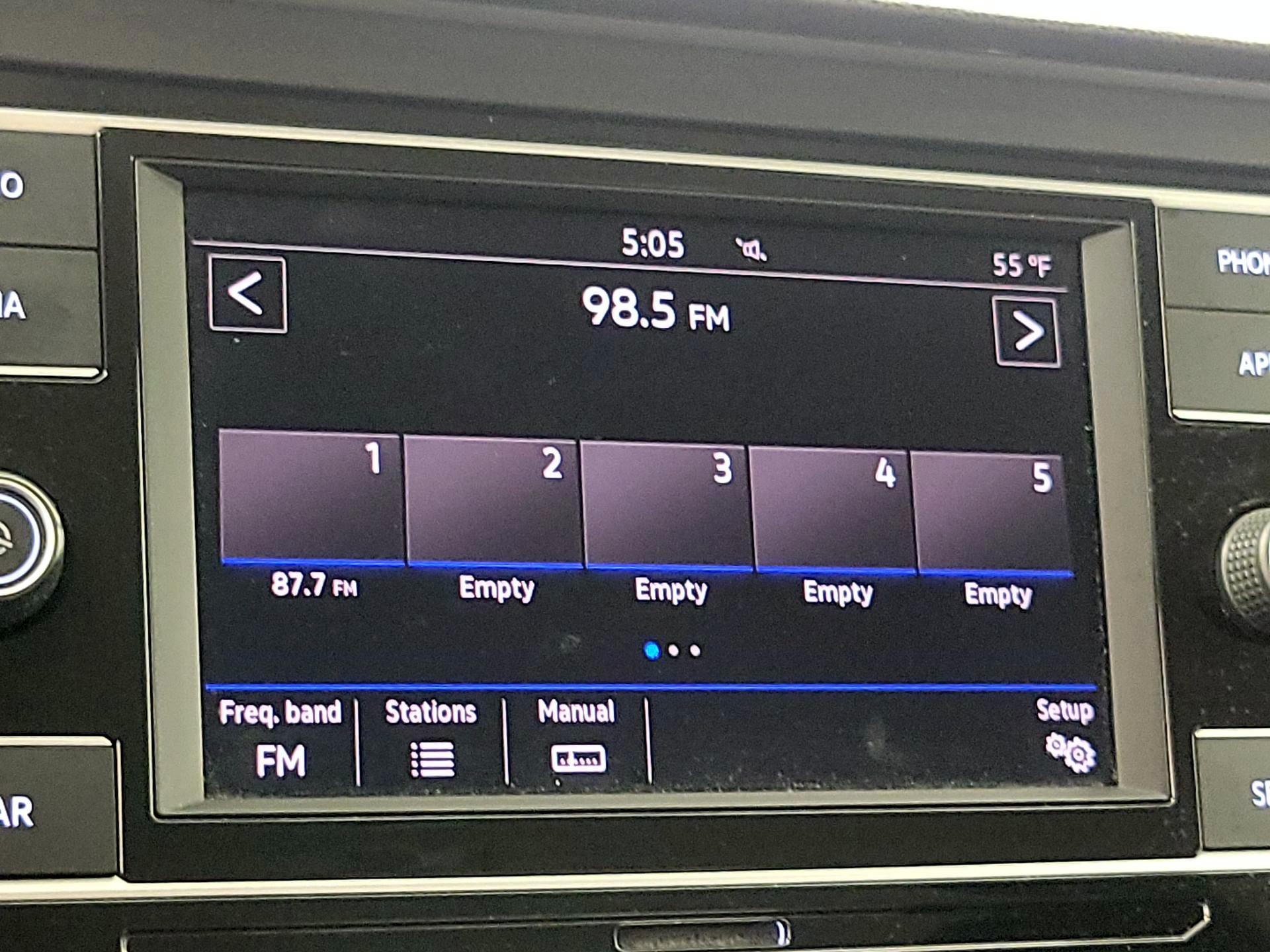 Thumbnail: 2019 Volkswagen Jetta - 15