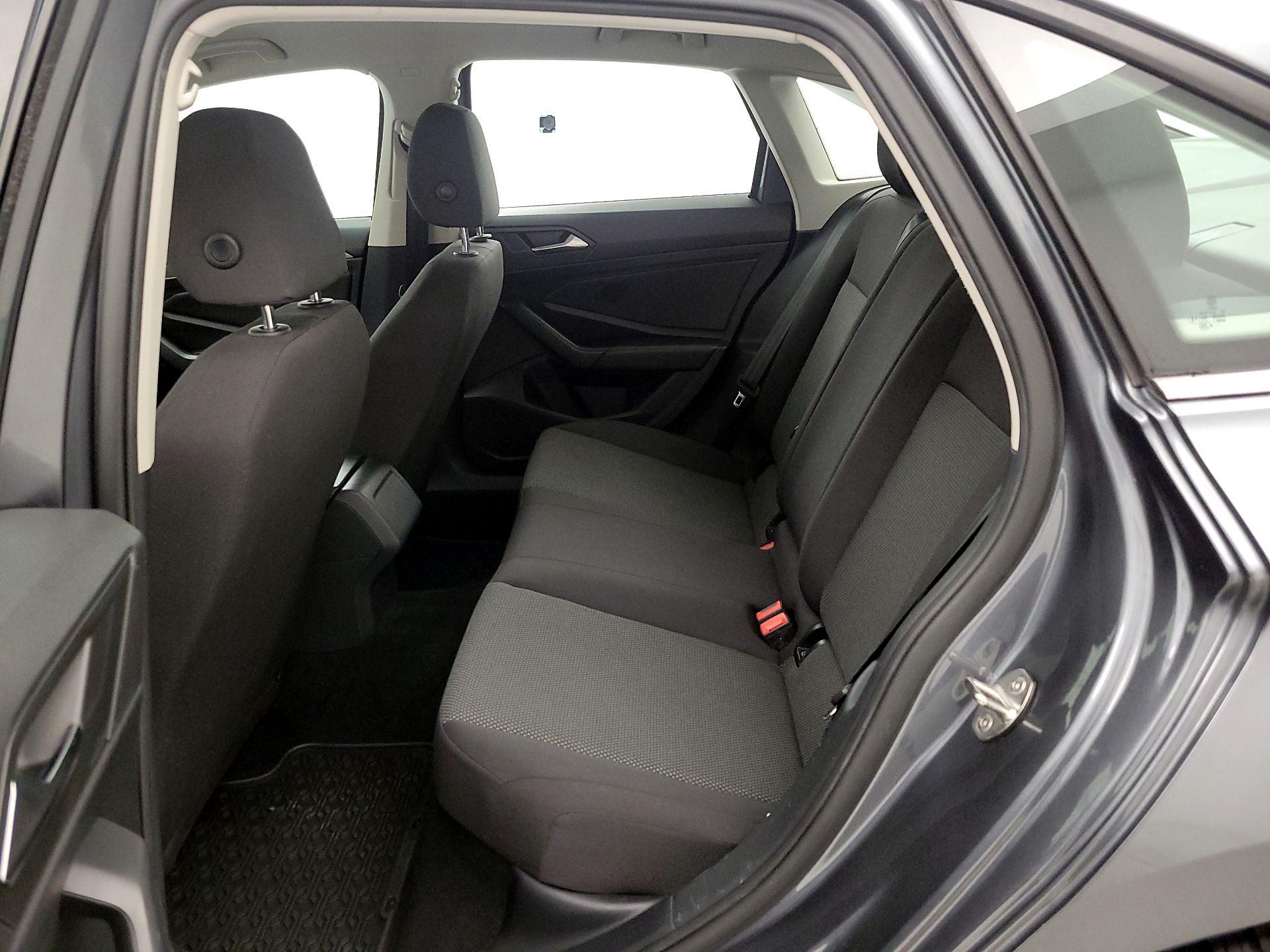 Thumbnail: 2019 Volkswagen Jetta - 19
