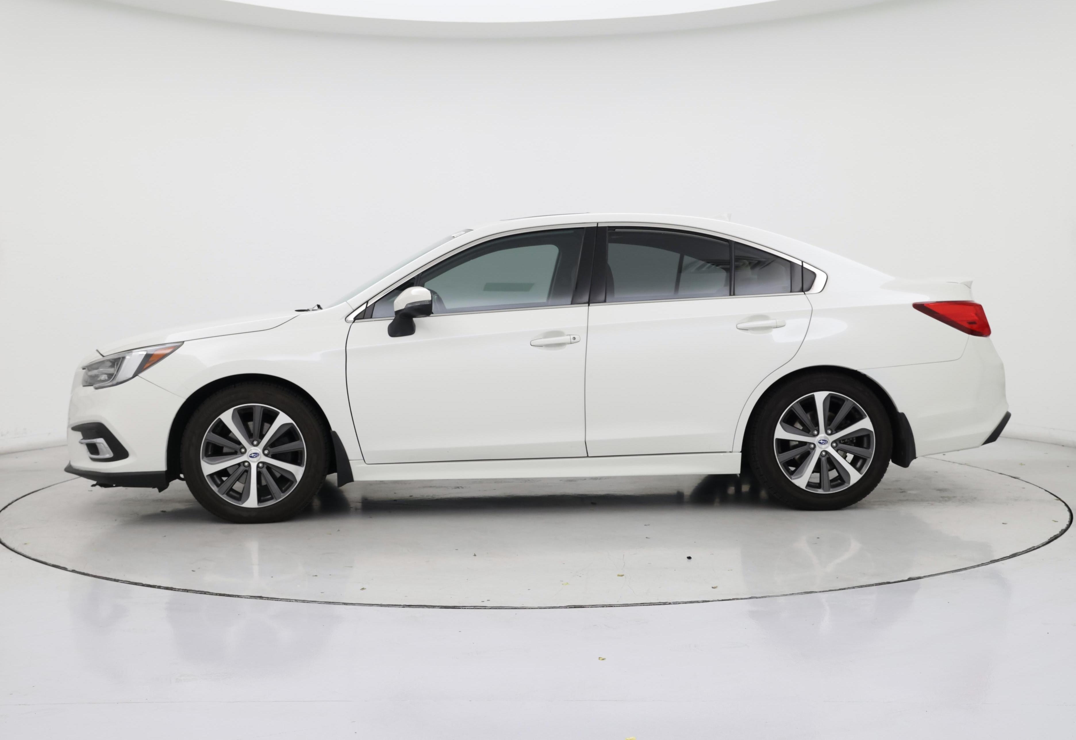Thumbnail: 2018 Subaru Legacy - 3