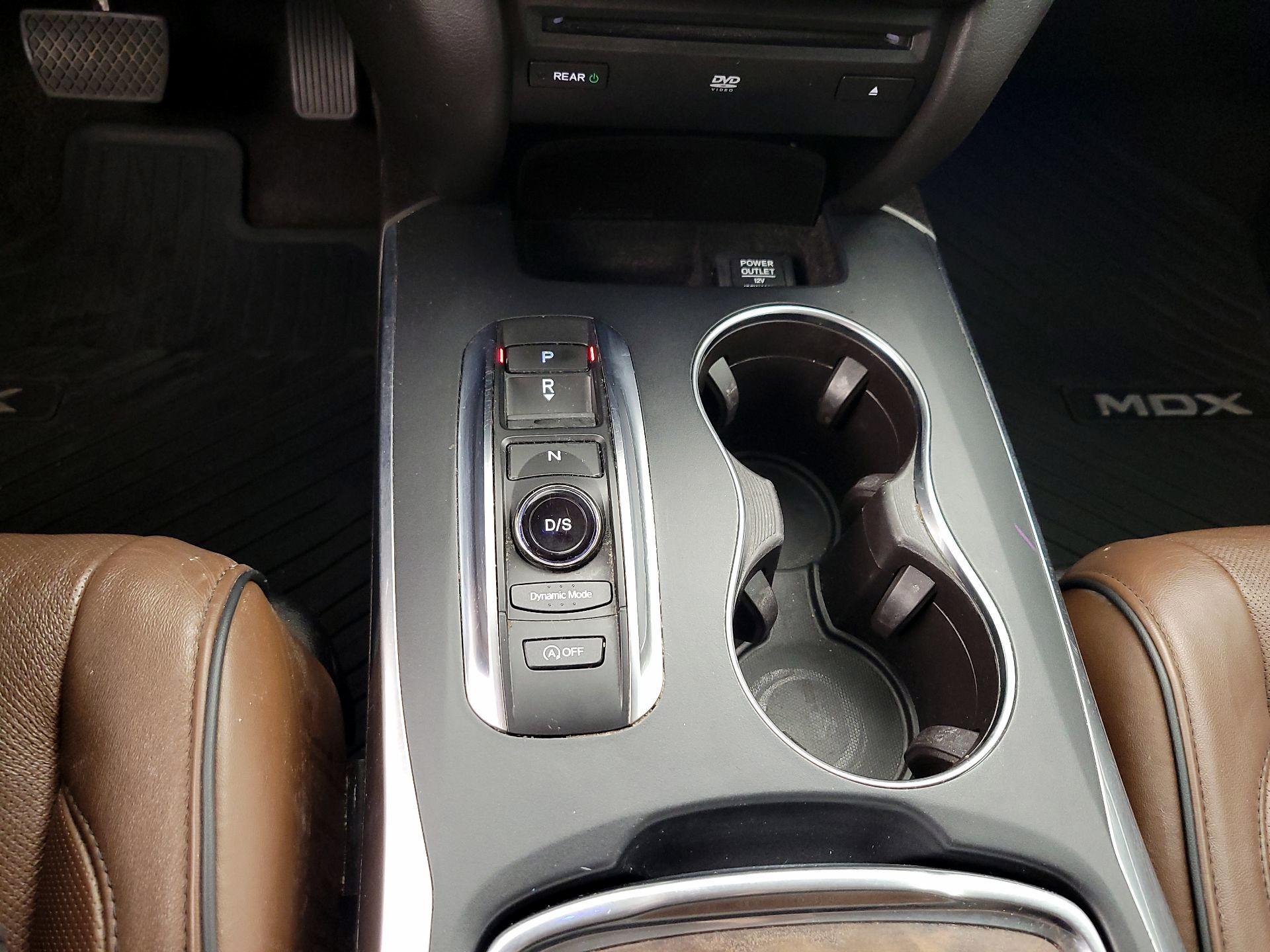 Thumbnail: 2017 Acura MDX - 17