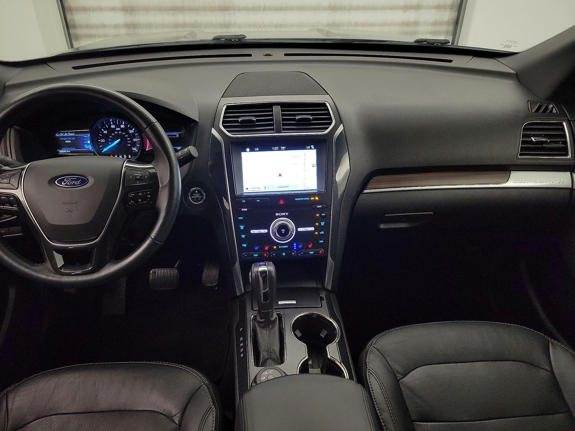 Thumbnail: 2019 Ford Explorer - 9