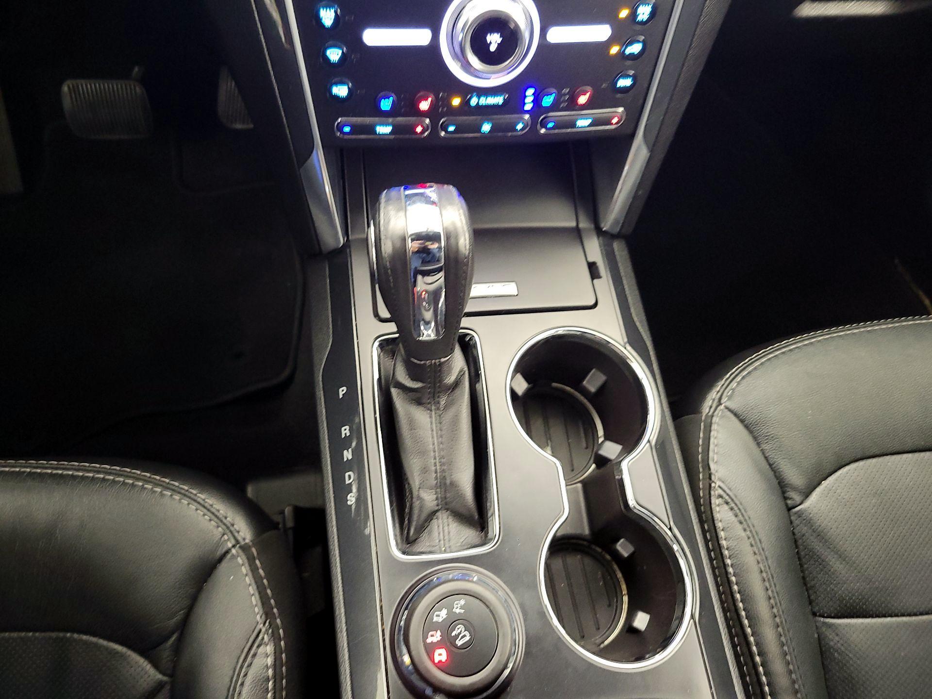 Thumbnail: 2019 Ford Explorer - 18