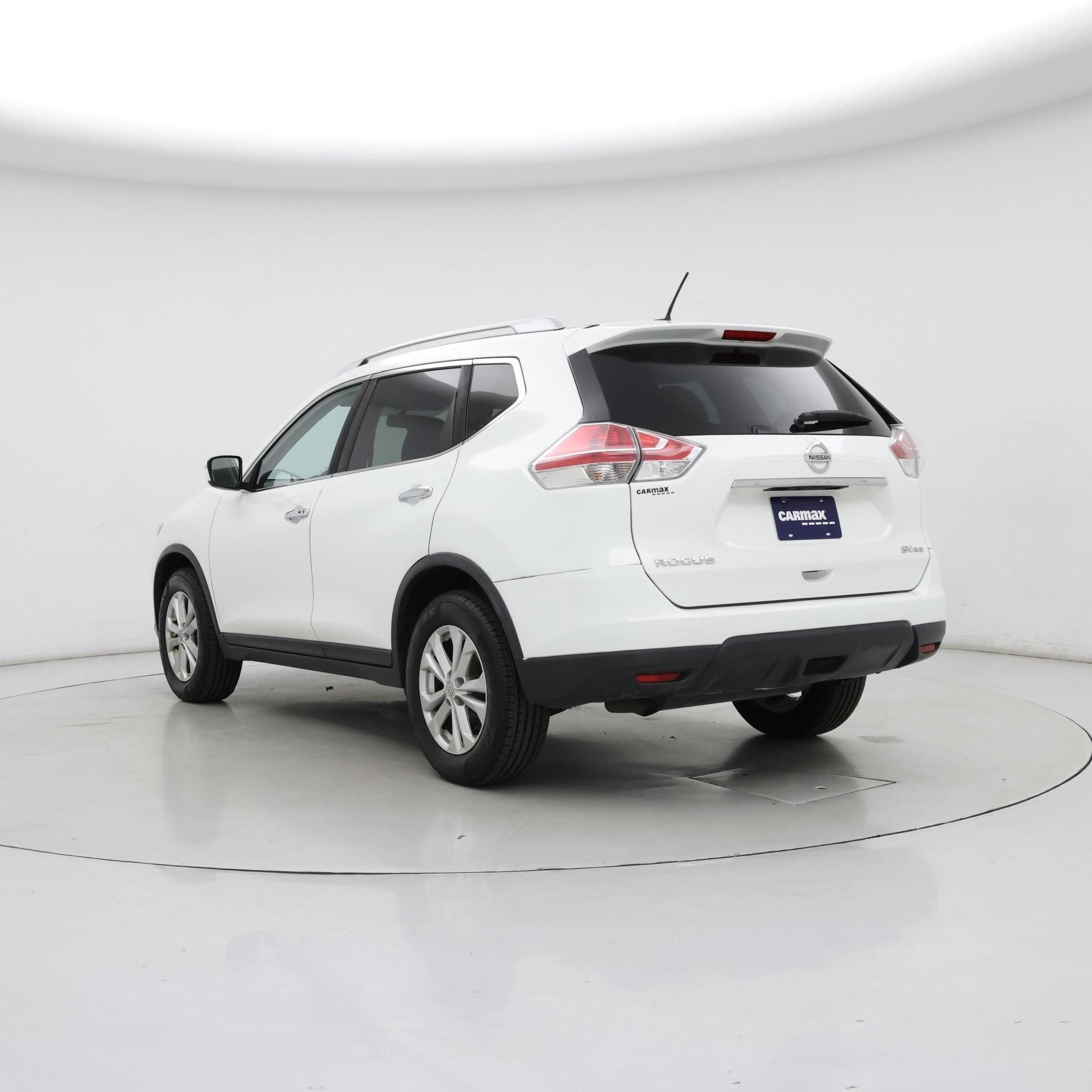 Thumbnail: 2016 Nissan Rogue - 2